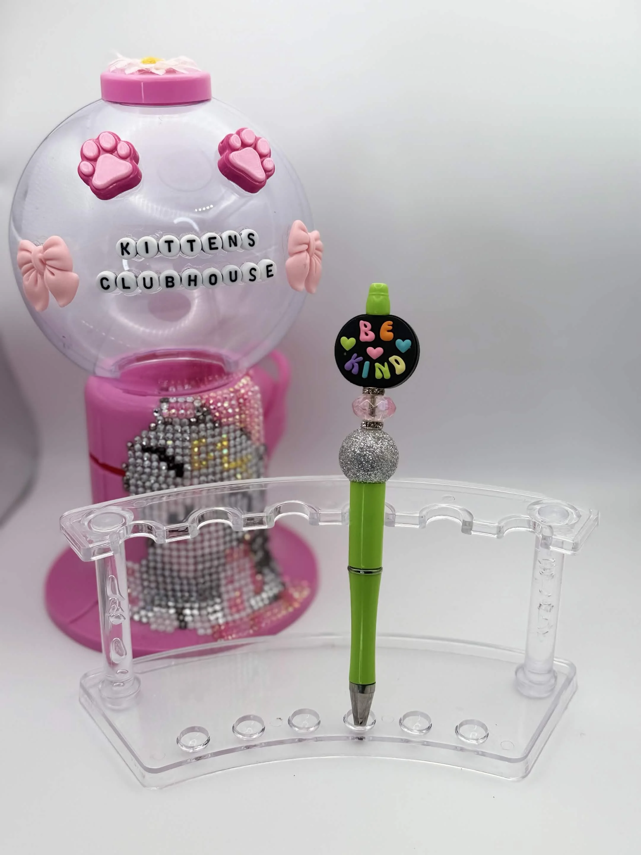 Green Be Kind Refillable Beaded Pen