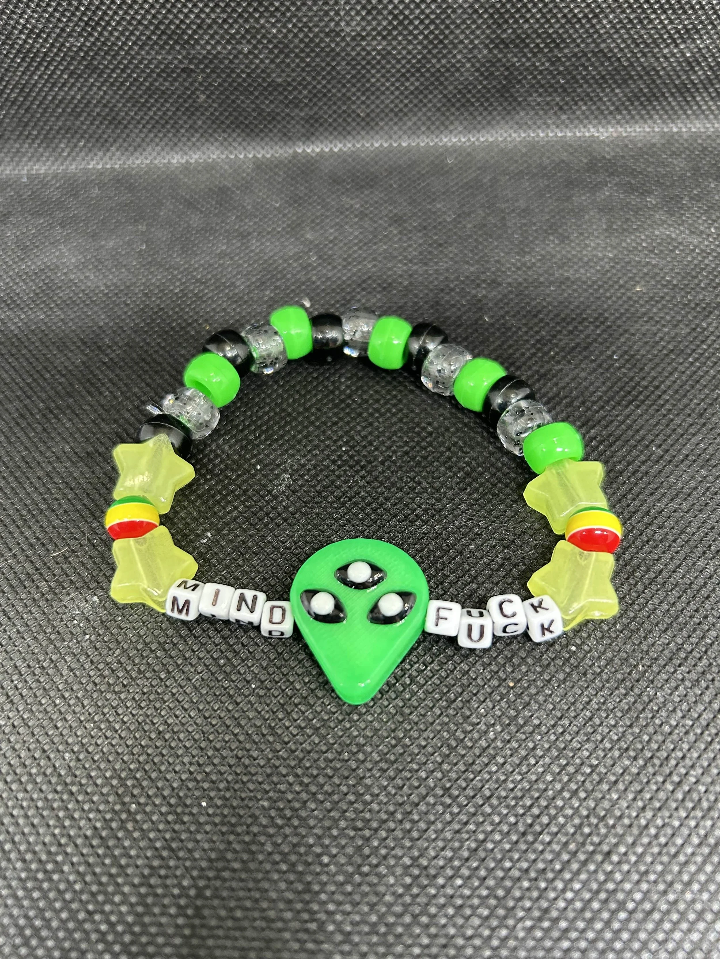 “MIND FUCK” Kandi Bracelet | Green Alien Head Rave Single with Star Beads & Trippy Colors
