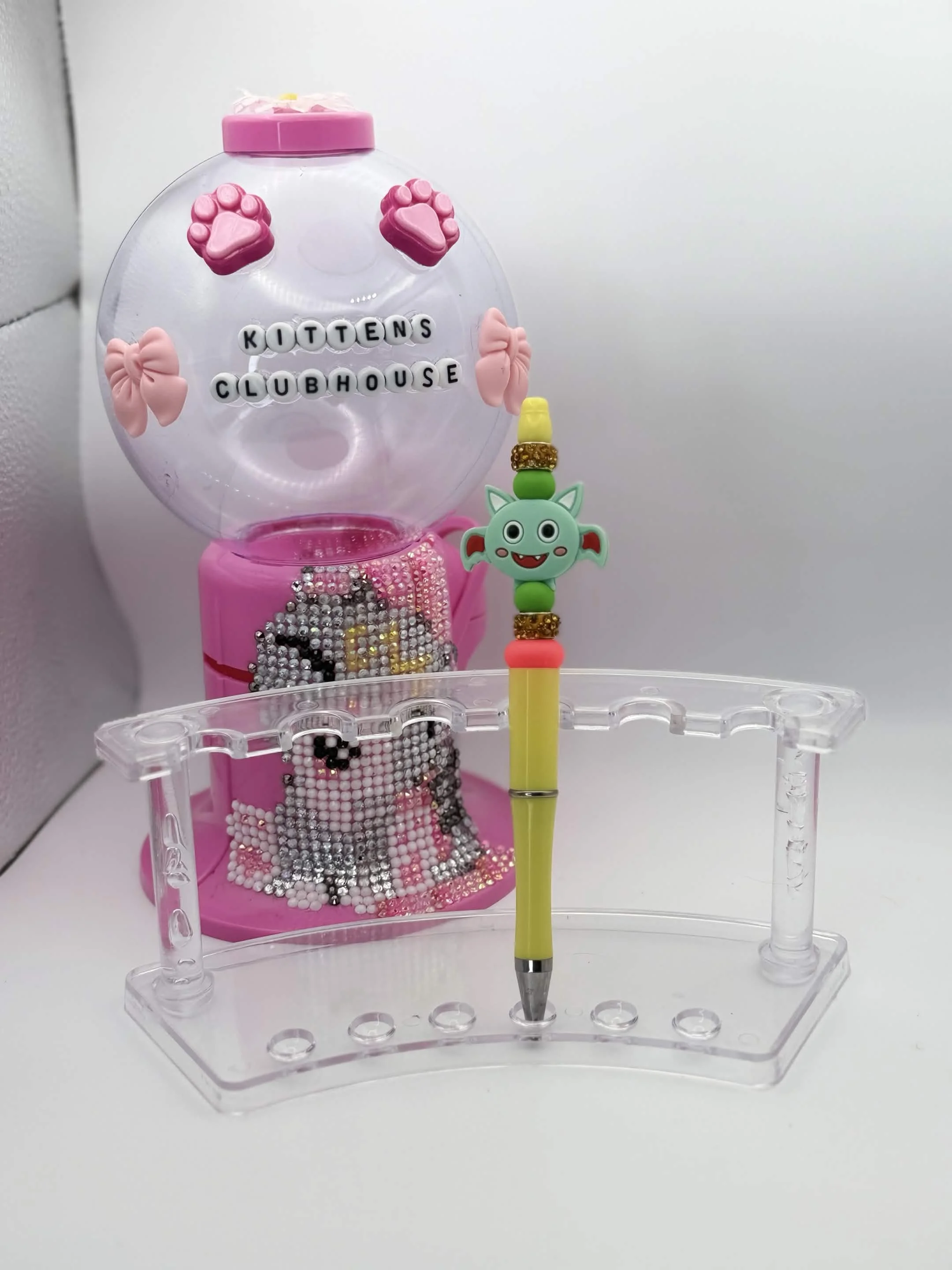 Colorful Citrus Fruit Bat Refillable Beaded Pen