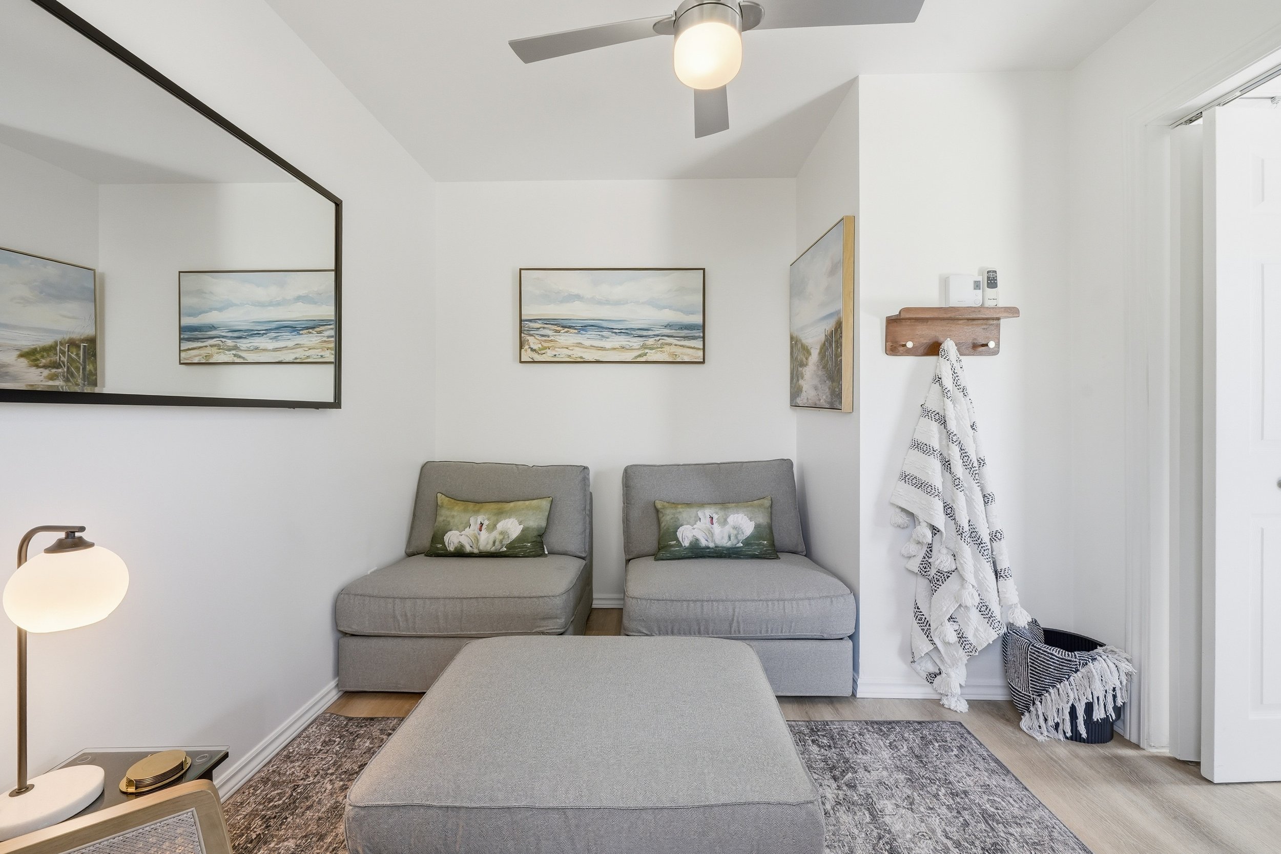 25 - 137 Main St, Wellington, ON.JPG