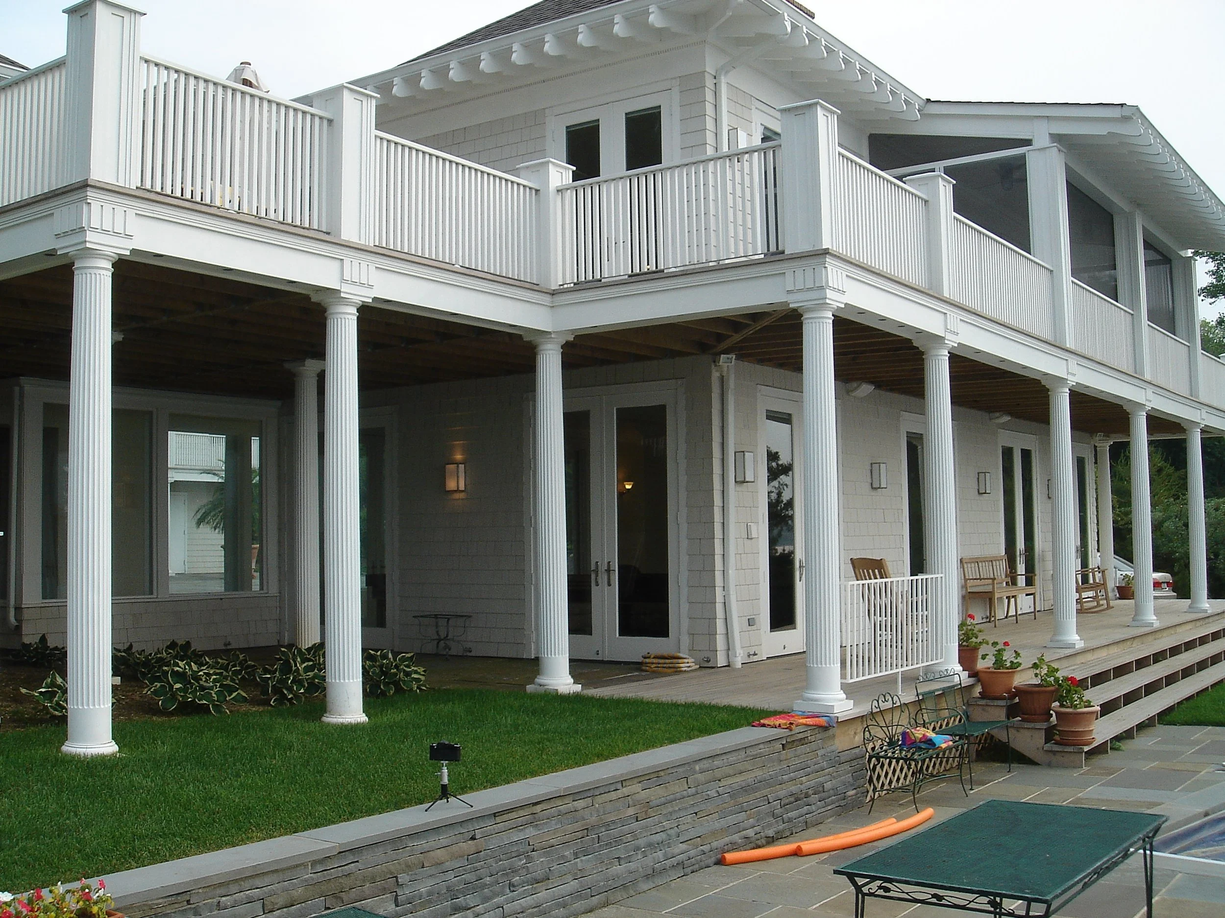 Poolside 046.jpg