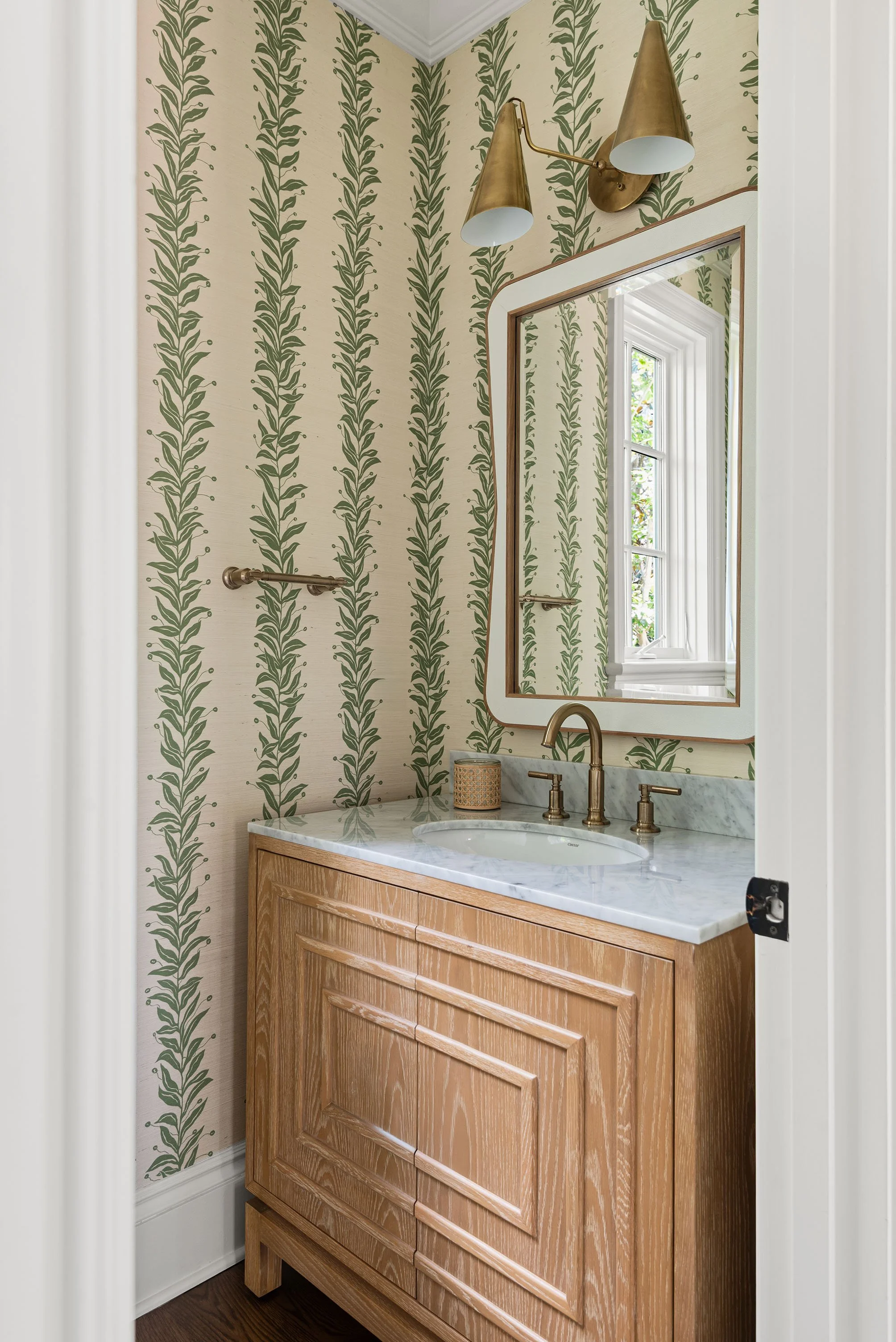 2341 Forrest Rd (1).jpg