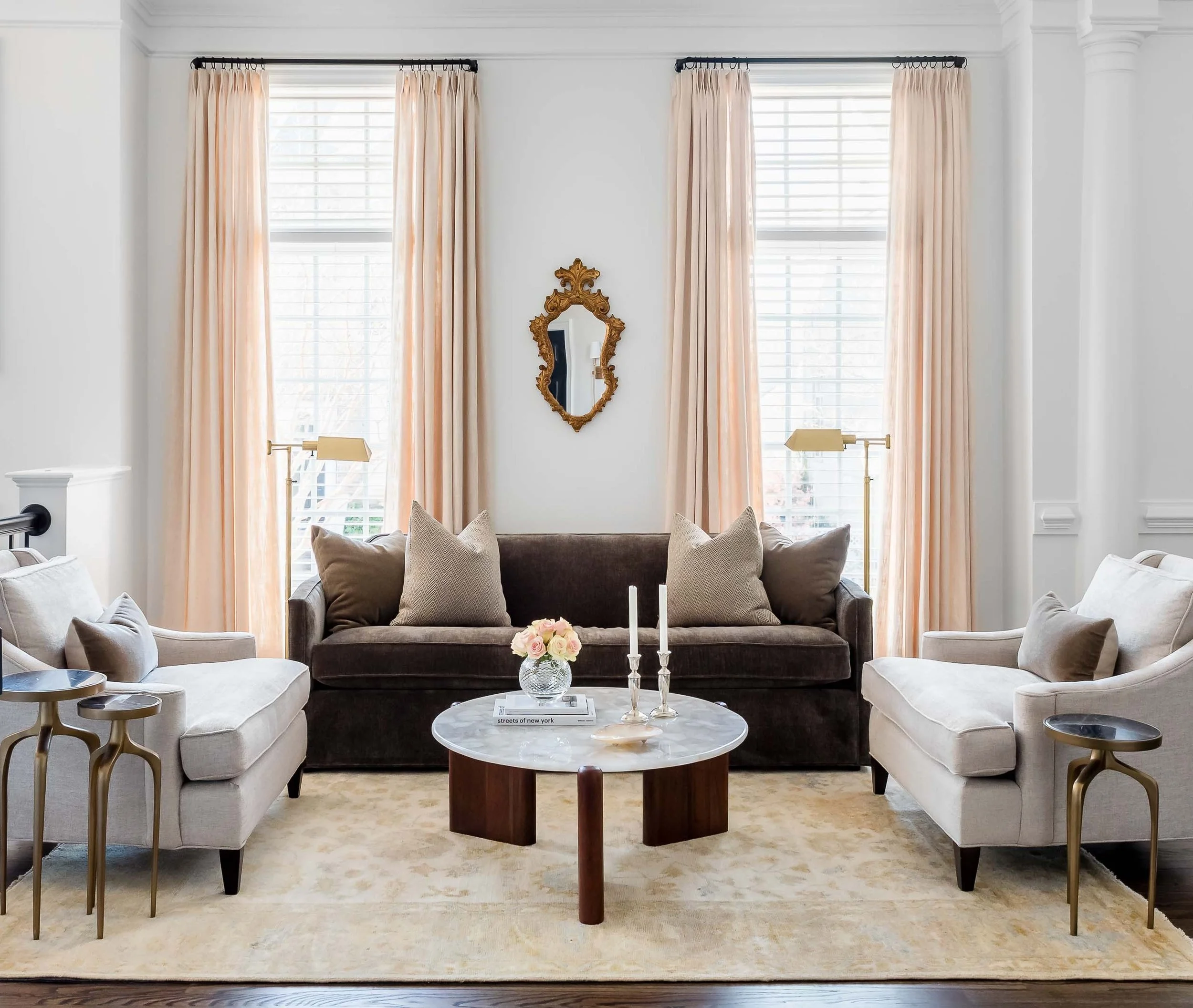 1RaleighInteriorDesignerLivingRoomDesignBAInteriorsBrawleighAlexander.jpg