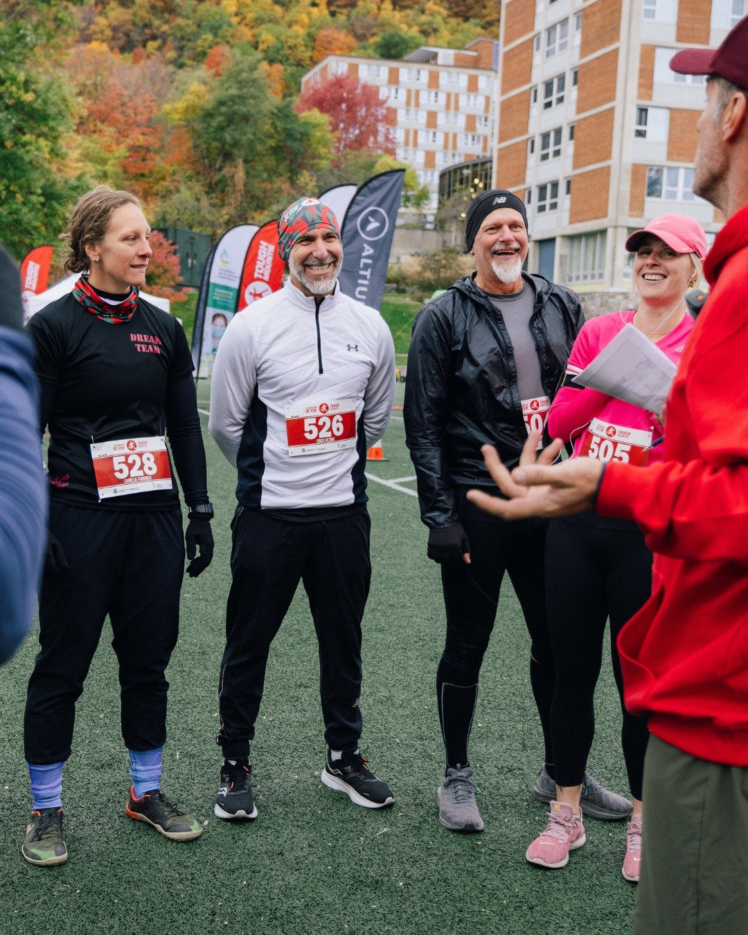 Au D&eacute;fi Gendarme de fer, il y a plein de mani&egrave;res de participer!

☝️ Solo : repousse tes limites sur 2,5 km, 5 km, 10 km ou 10 km &eacute;lite.
👫 &Eacute;quipe : courez ensemble, partagez l&rsquo;effort et visez le podium en team.
👥 P