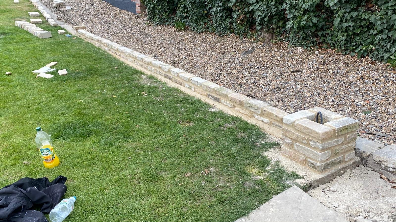 Exterior painting and decorating services