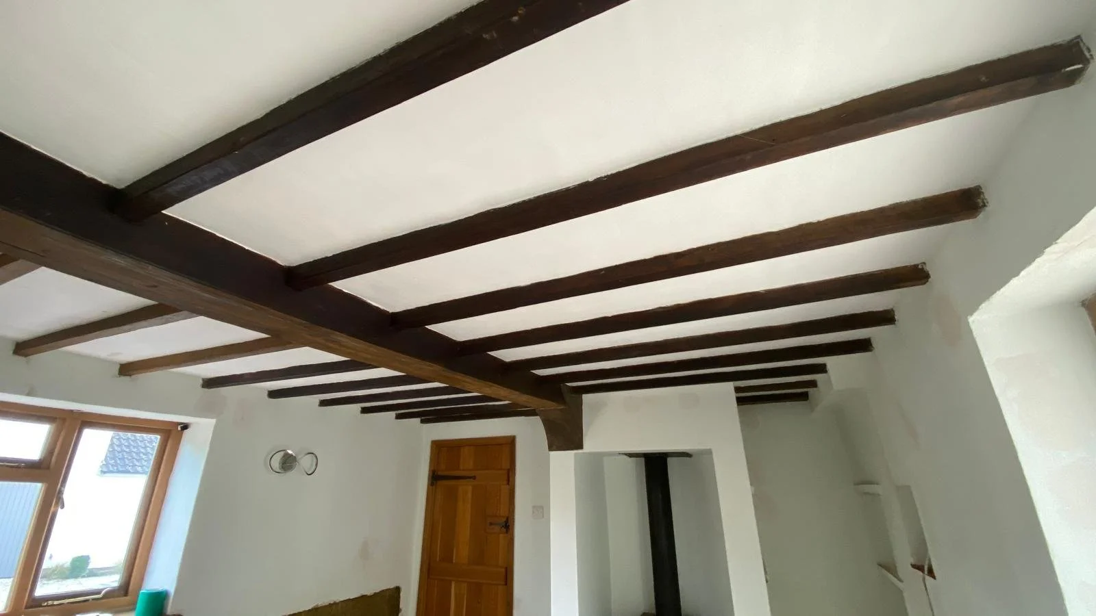Interior painting and decorating services