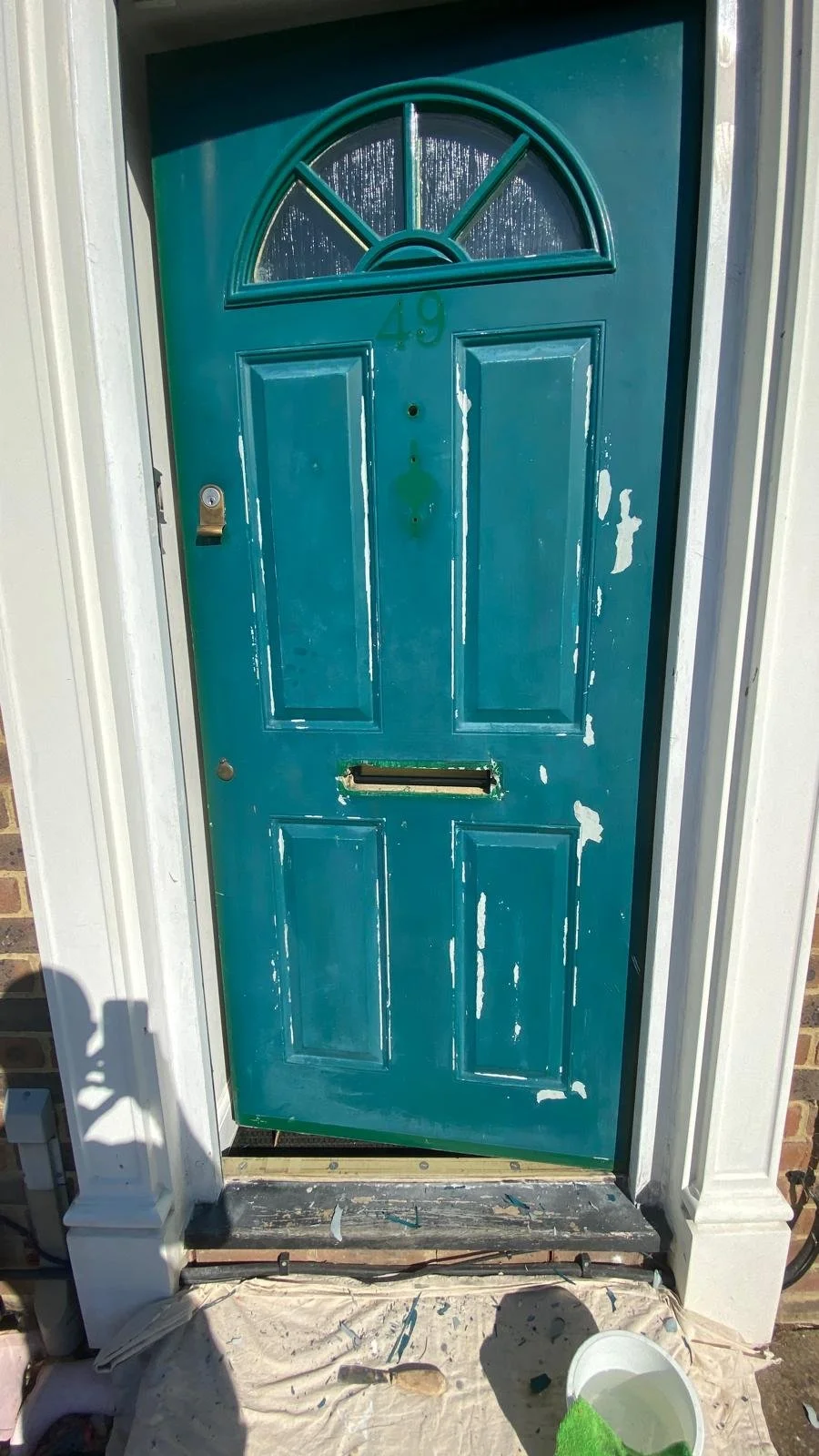 Exterior painting and decorating services