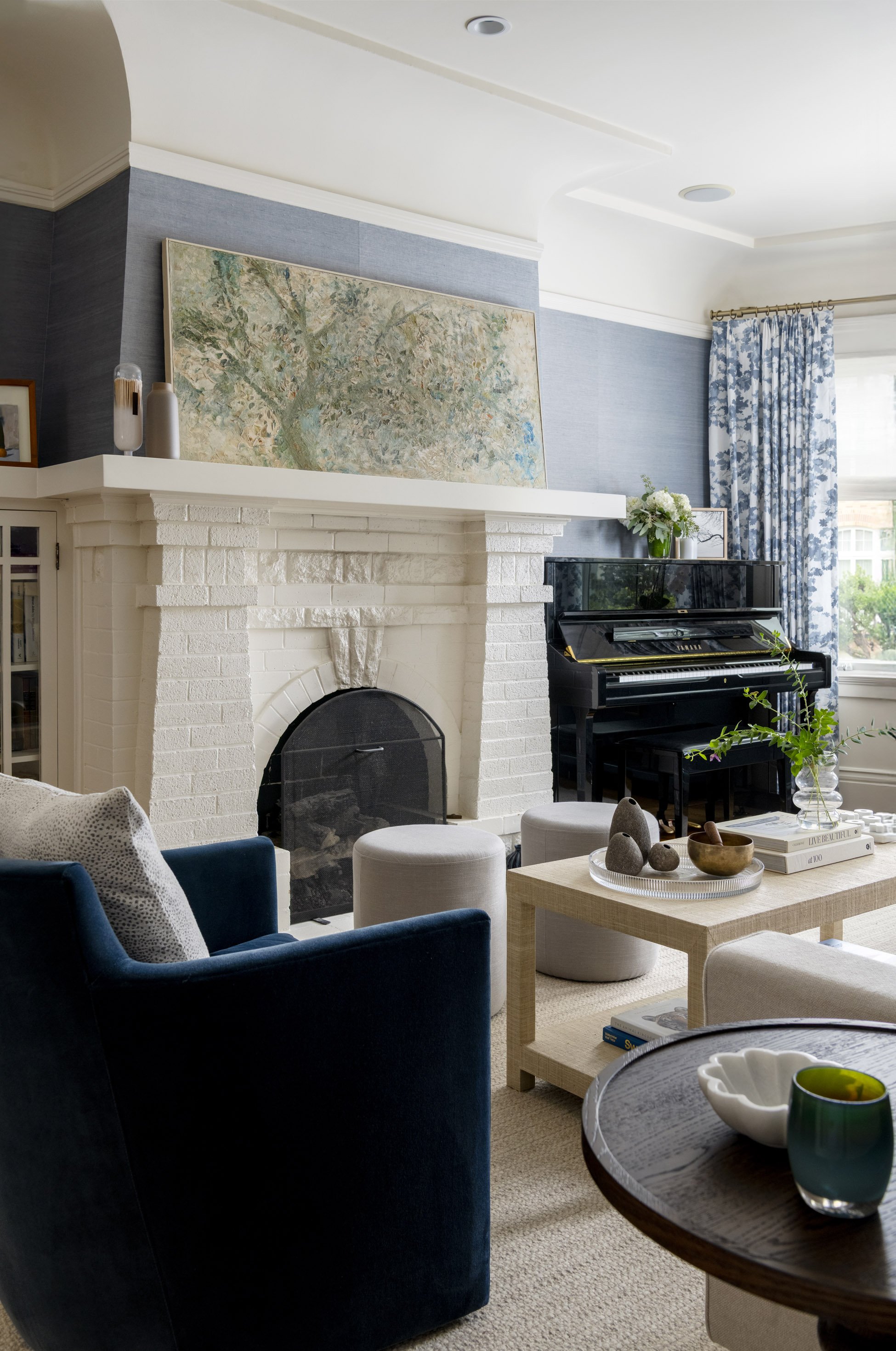 03_livingroom (1).jpg