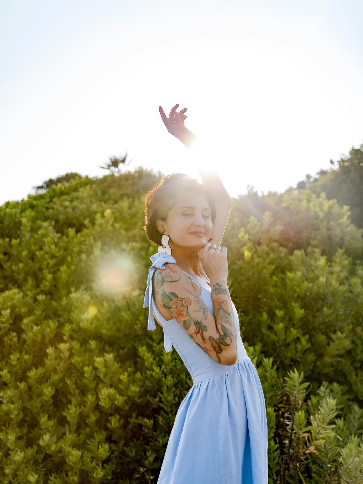 Last summer I got to do something that felt really like a dream: photograph 11 powerful women on retreat in Sardinia, in one of the most beautiful places. These portraits are from that trip. And in just a few weeks, I&rsquo;m going back, joining anot