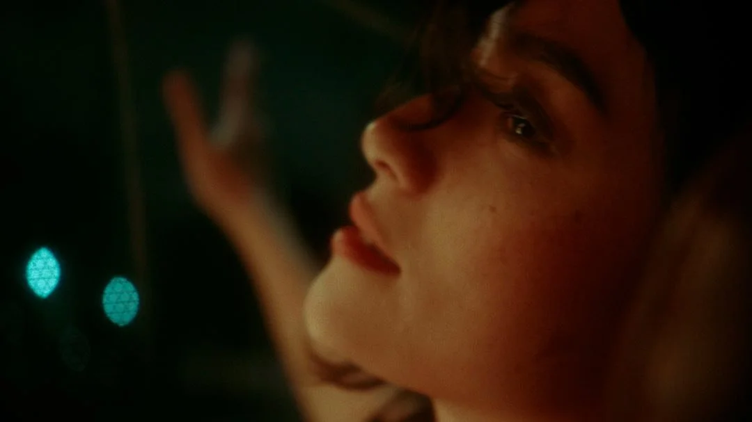 ALWAYS DOWN by: @bohanphoenix 

Directed by: @richhanproblems 

Shot on Red Gemini with vintage Angenieux Optimo 15-40mm @tcsfilm 

Producers: @tmcgtv @bohanphoenix @richhanproblems @bohanphoenix 
DP: 💃
1st AC: @johnricardel 
Colorist: @kirill.color