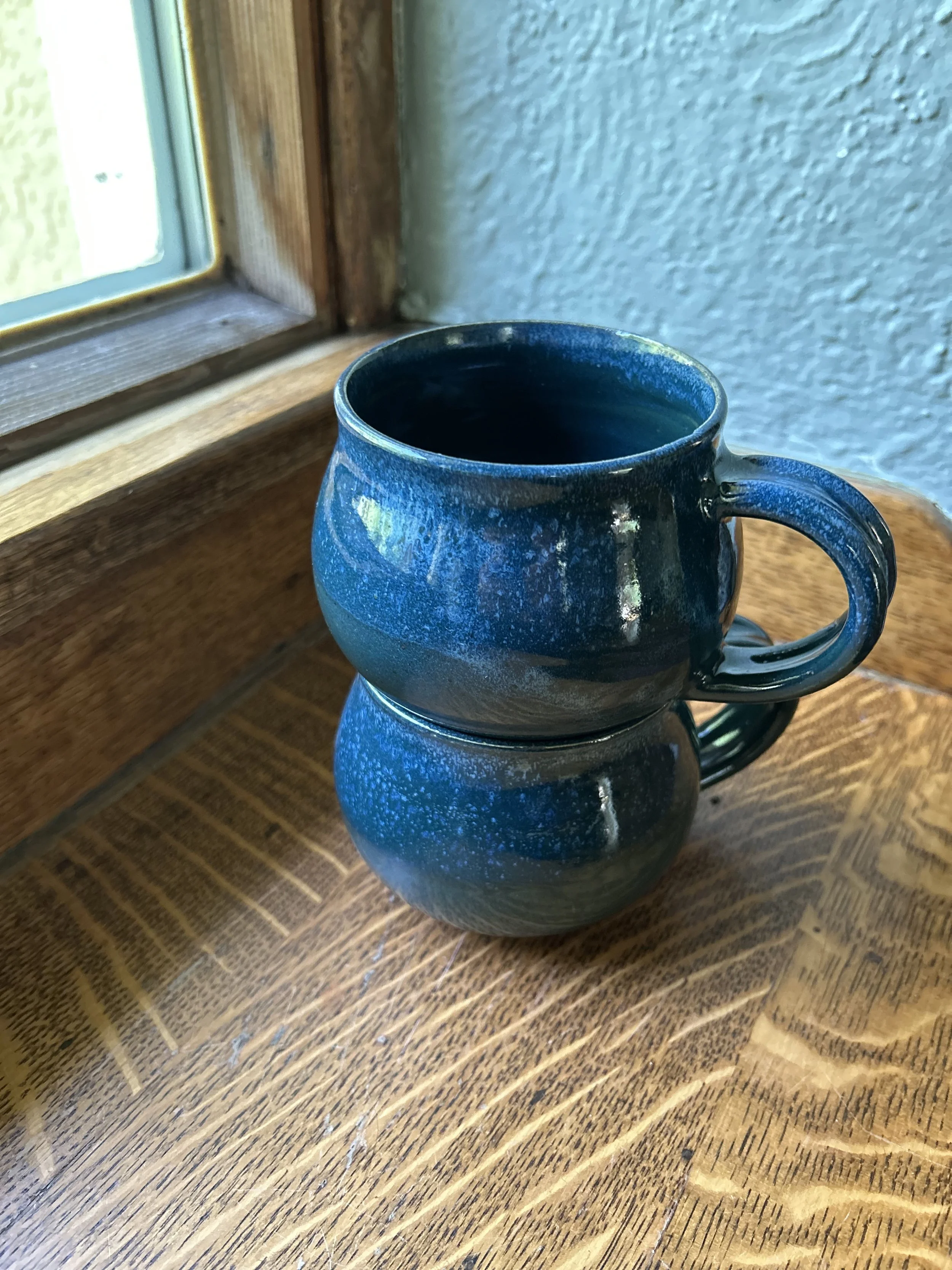 Sapphire Belly mug