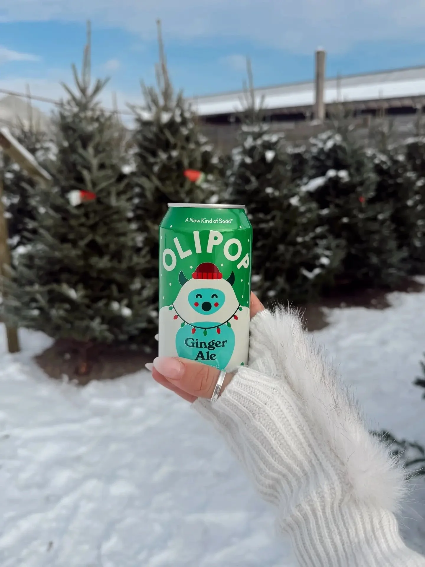 @logan_roo22 is sipping her way into the holiday season with the @drinkolipop holiday variety pack at @costco ✨🎄

🐦 Everyday creators are helping brands like Olipop tell their story where it matters most. Want to bring your brand to life through au
