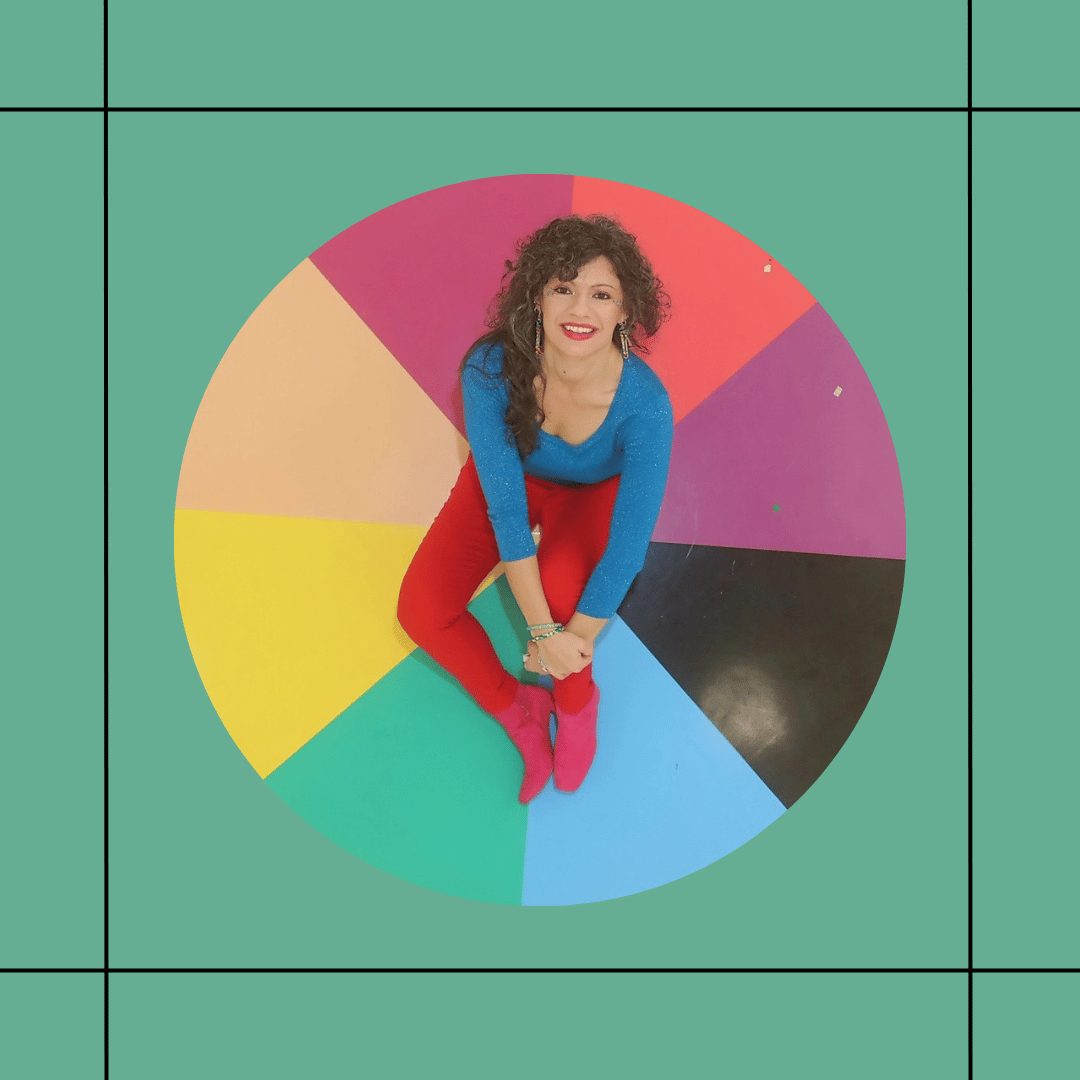 Color wheel behind a hummingbird