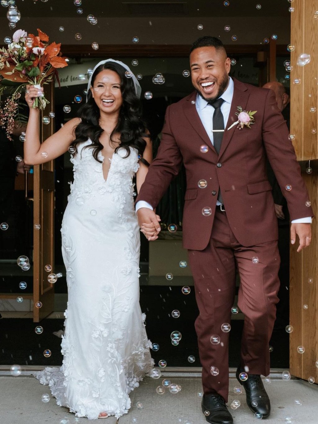 just wait till you see the back of this dress &hellip;

Meg was such a joy to work alongside. Despite having to fly in for each appointment, she always walked through the door with a smile. Time passes so quickly, but looking back at photos is like r