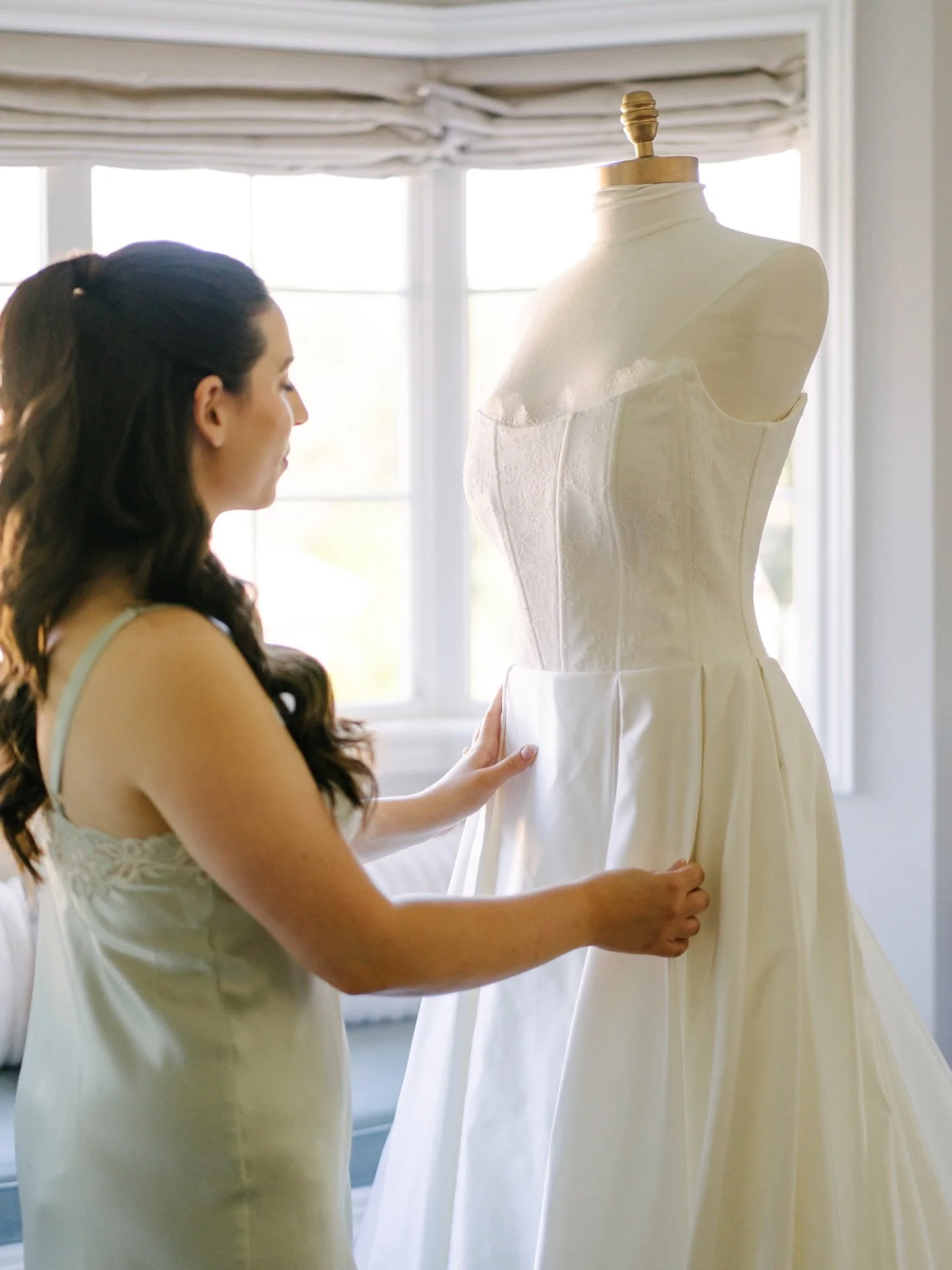 There is a quiet moment before everything begins.

When the work is finished&hellip;
and nothing more can be added, altered, or refined.

Only to be admired.

Silk, shaped over months&mdash;
double-faced peau de soie and taffeta,
layered with Chantil