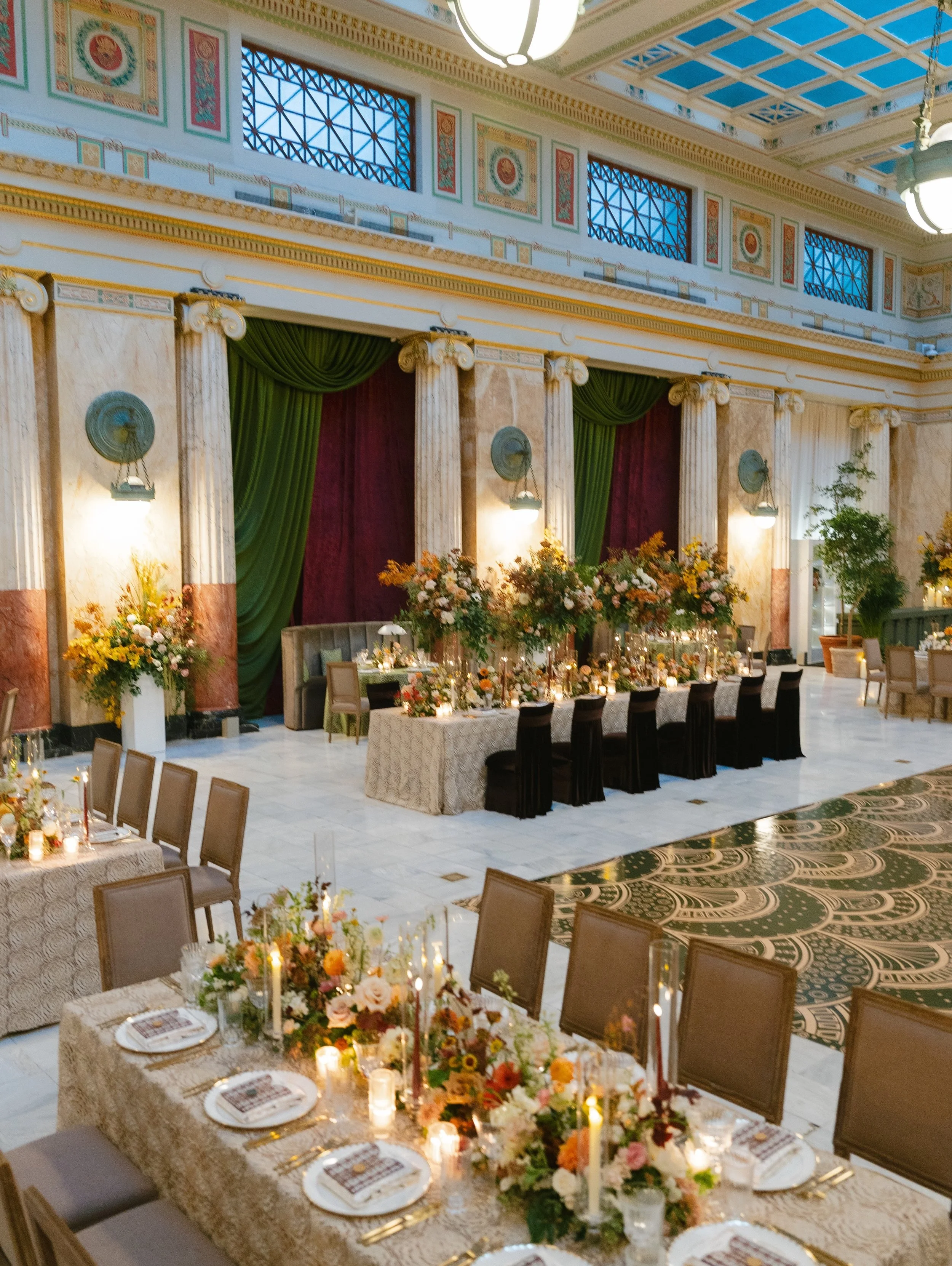 A full-circle design moment for Kelly and Philip&rsquo;s celebration at Union Station. Guests first encountered this art deco pattern inside the gate-fold invitation, pulled directly from the venue&rsquo;s architecture. Later, that same motif reappea