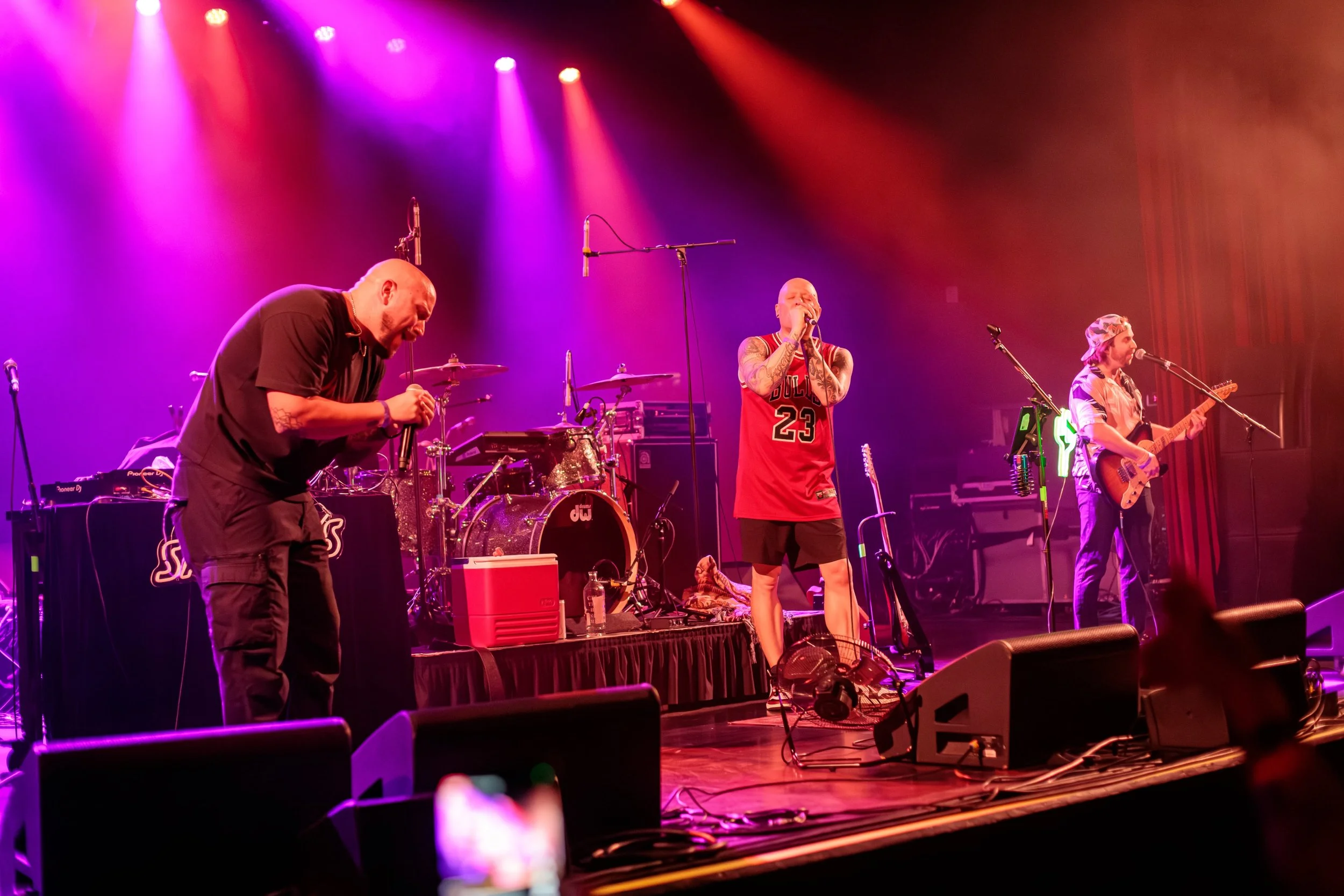SANCHOS LIVE 3.JPG