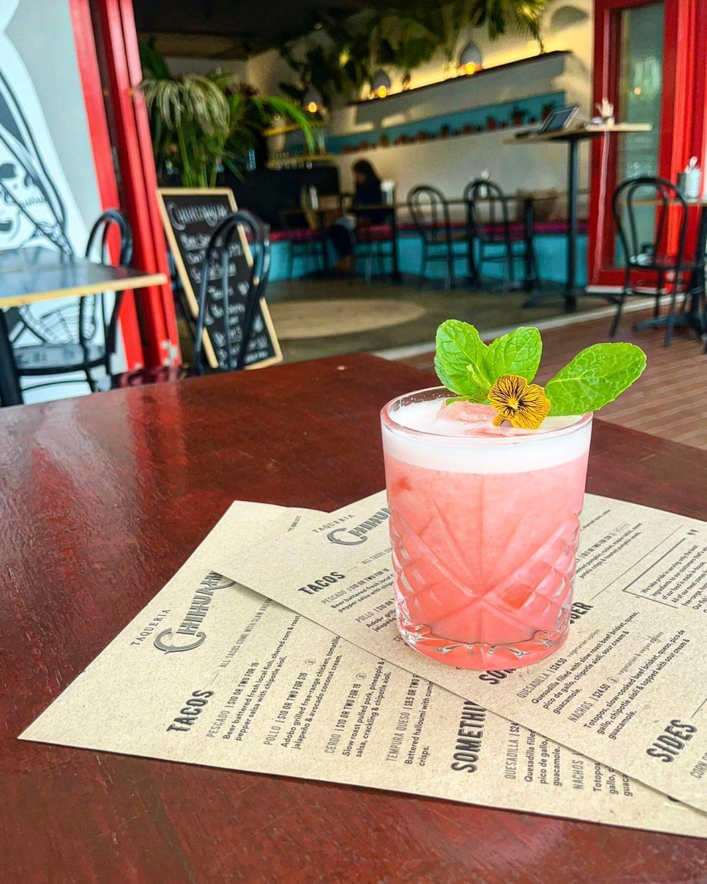 Our cocktail of the week ~ Raspberry Tequila Sour 😍 perfect for an afternoon in the sun with a taco or two! 

We have inside and outside seating, open every day. 

#chihuahuabyronbay #byronbaytacos #cocktailsbyronbay #bestbarbyronbay #bestrestaurant