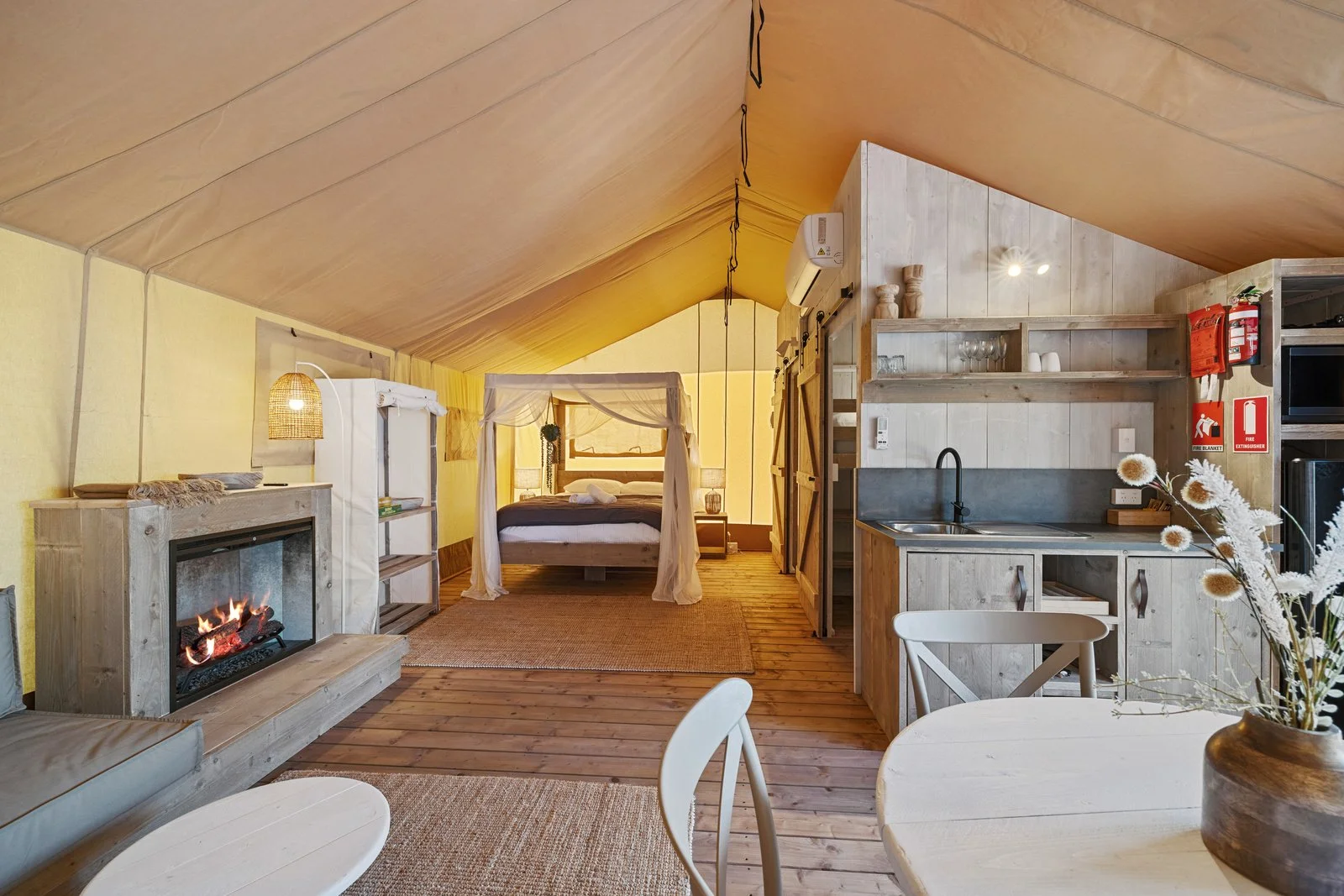 ingenia_inverloch_safari_fulltent.jpg