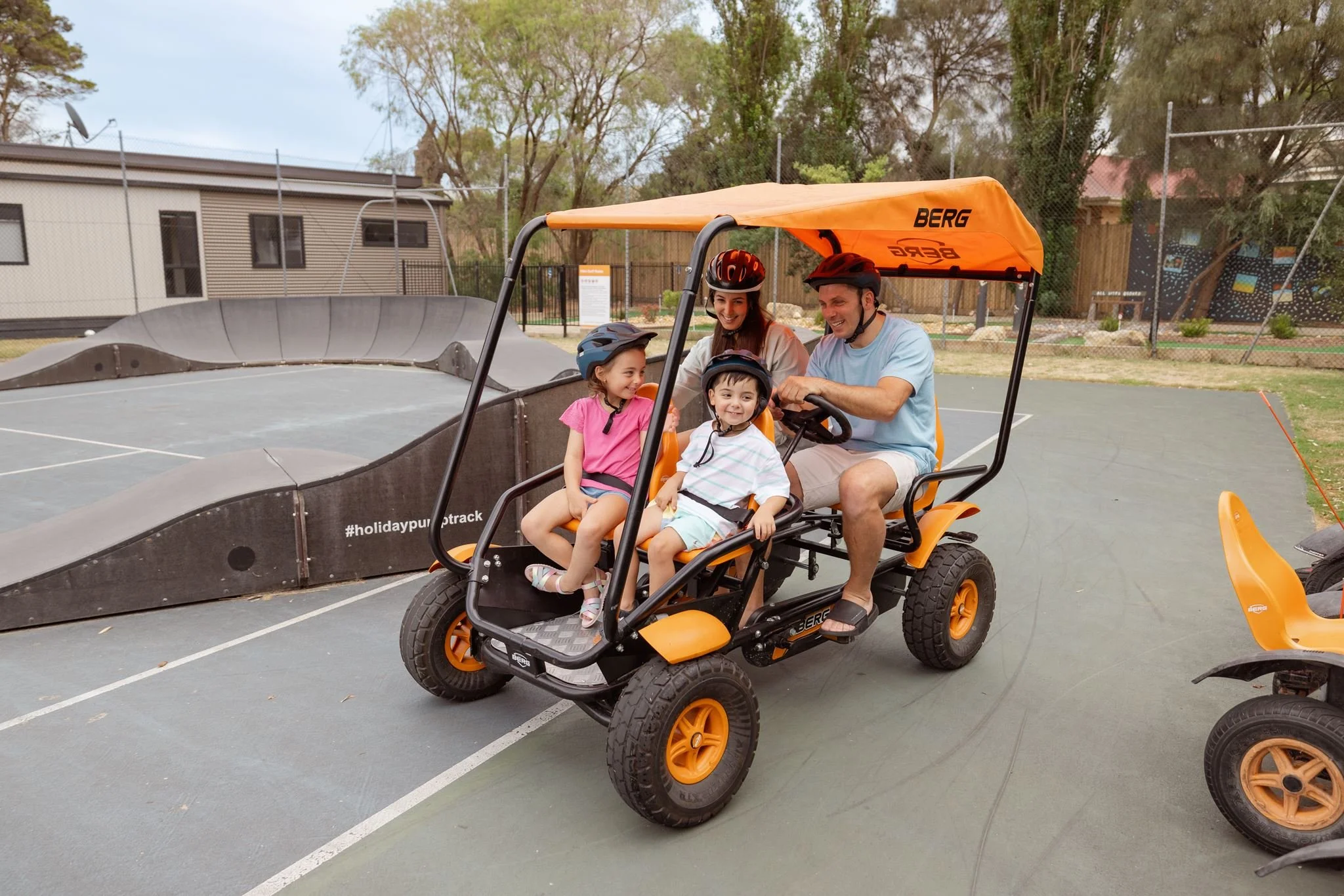 ingenia_holiday_inverloch_peddal_car.jpeg.jpg
