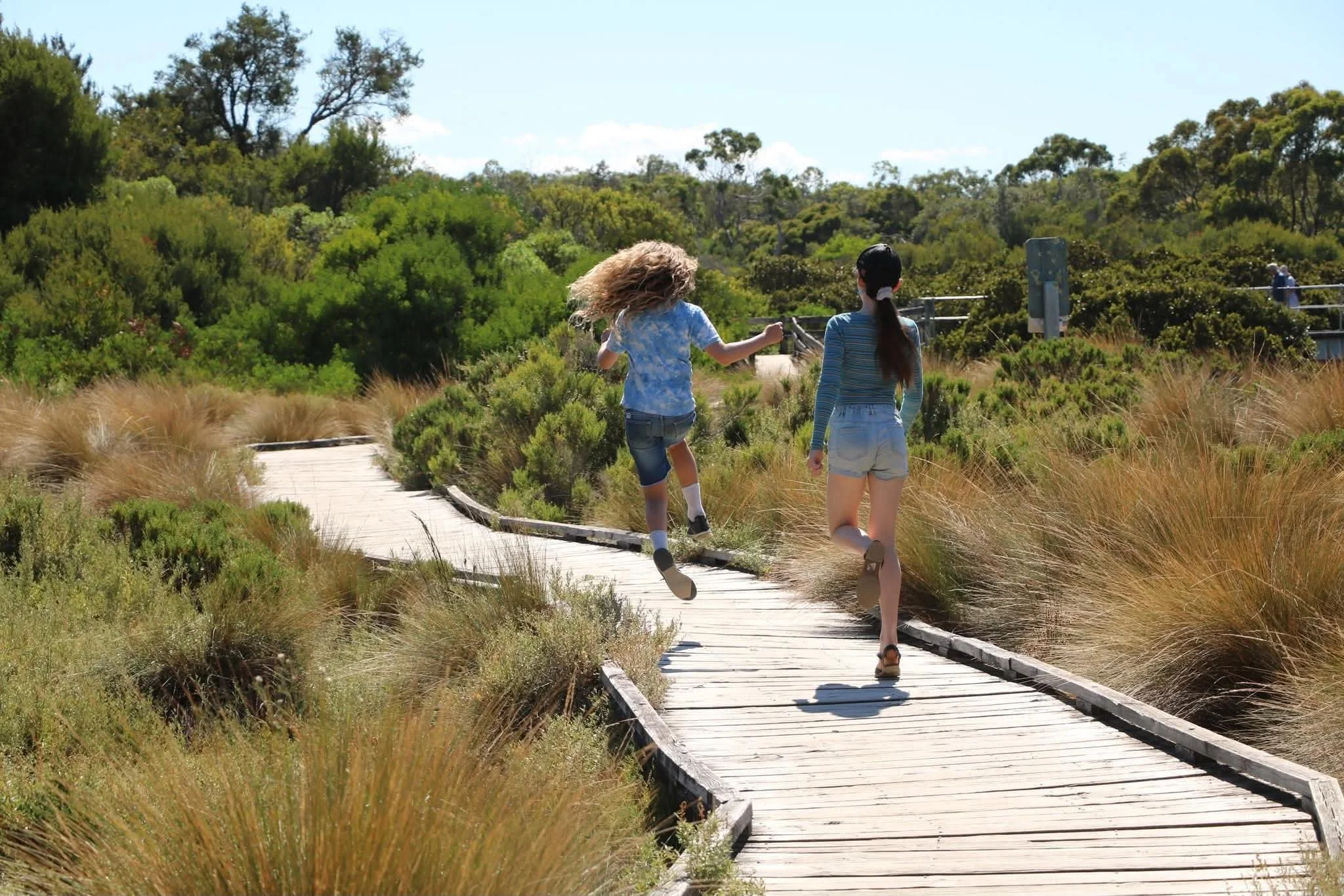 inverloch_kids_screw_creek_boardwalk.jpeg