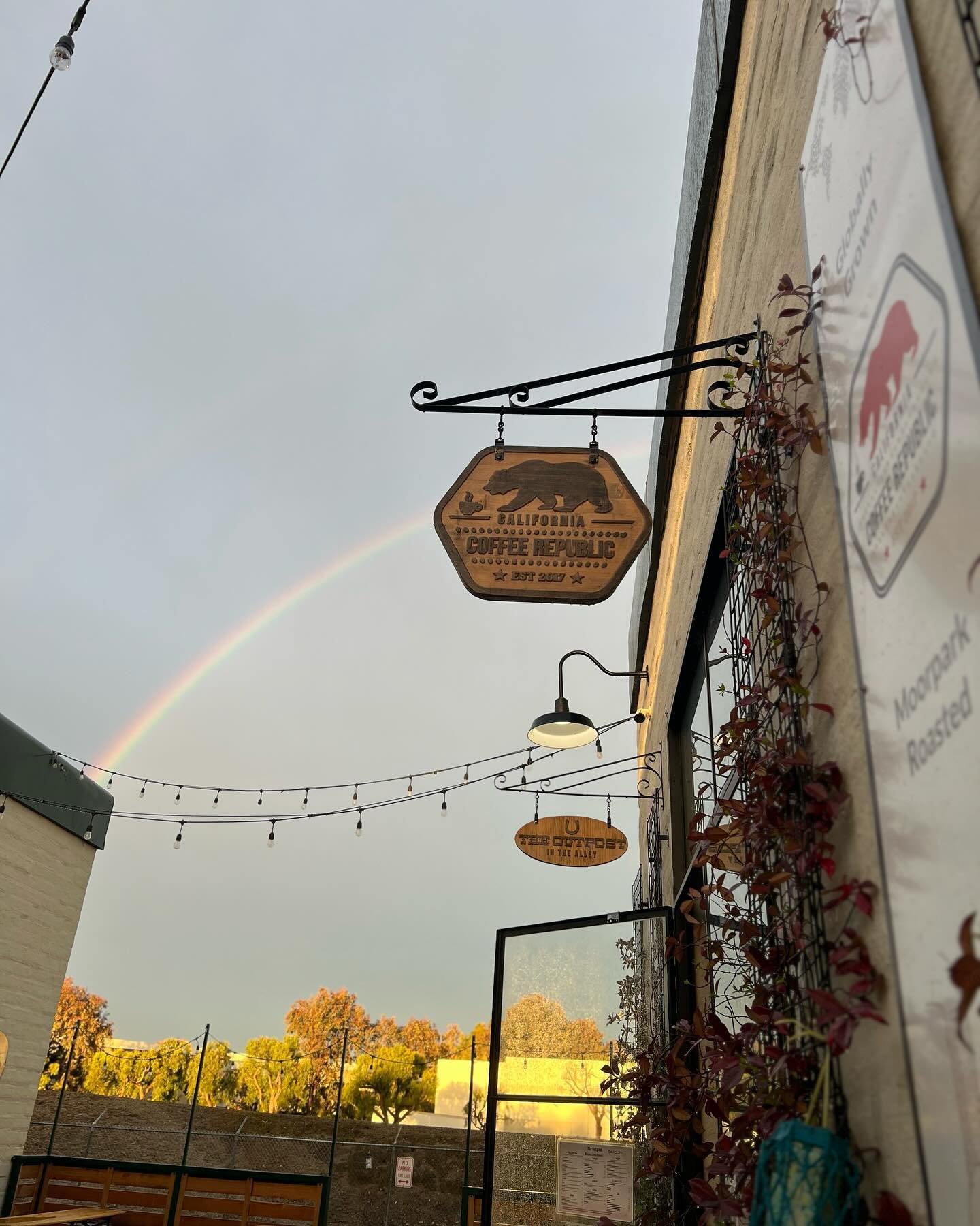 A beautiful sign for what lies ahead, just a heads up we will be closing at 8pm, due to weather, see everyone tomorrow.