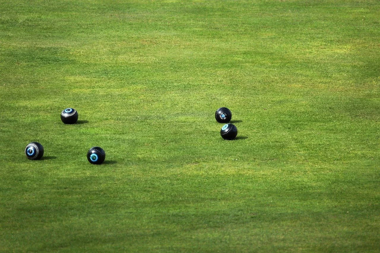 OYSTER SKINS BOWLS COMPETITION