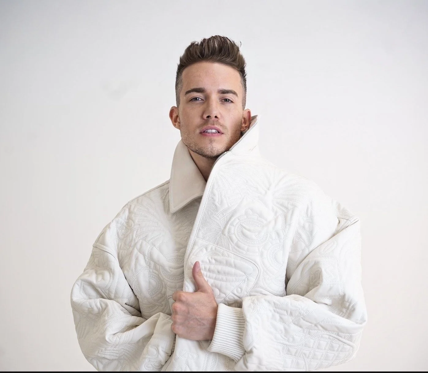 11AB2E4F-11DE-4A1B-AB77-59D0AB562D06 2.jpg