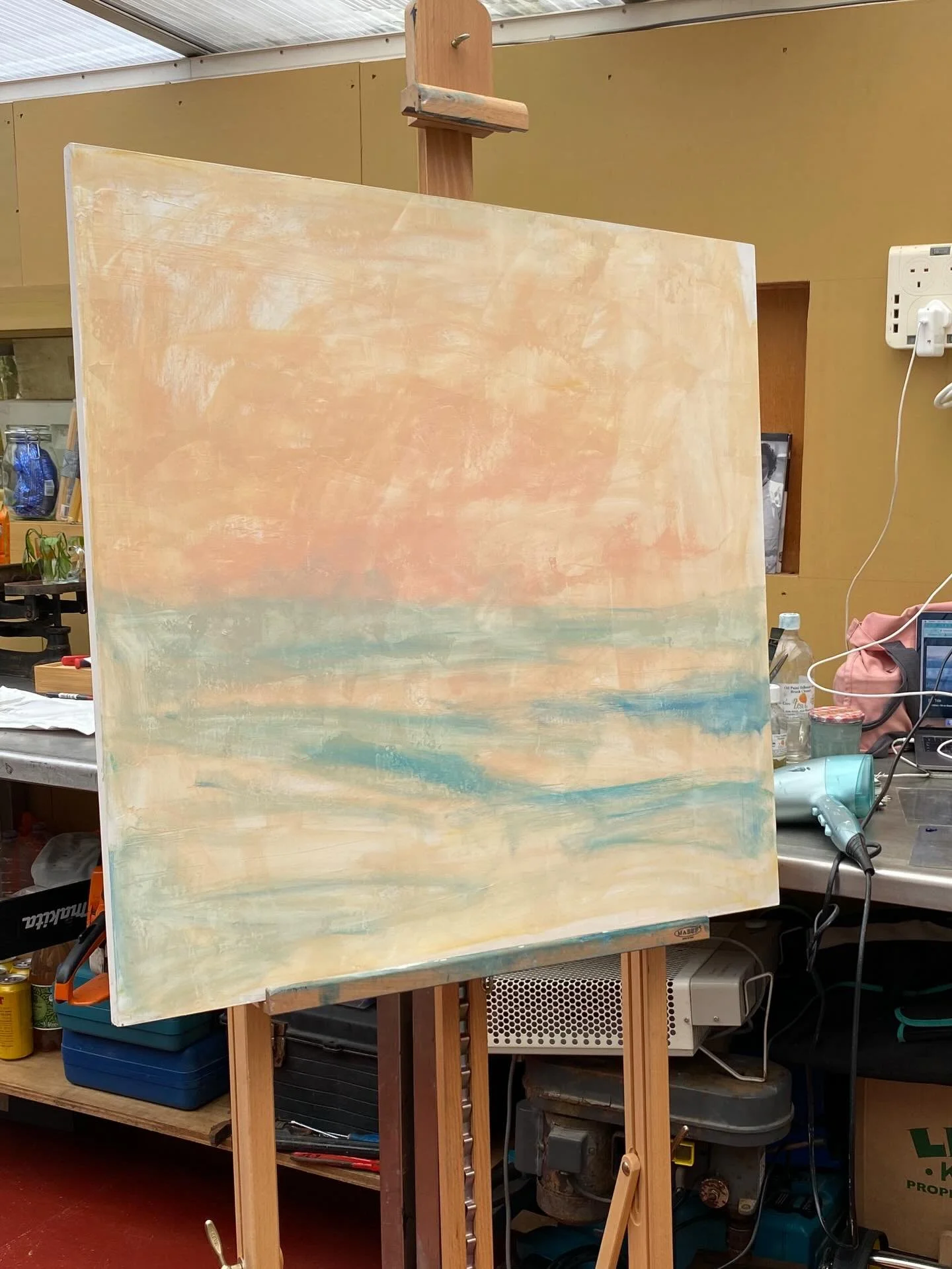 Some process shots of an old favourite 🤍

I often find it a little difficult at first to explain my process for paintings, but at the same time I love sharing knowledge and skills with others. 

I believe the art world needs to become more open and 