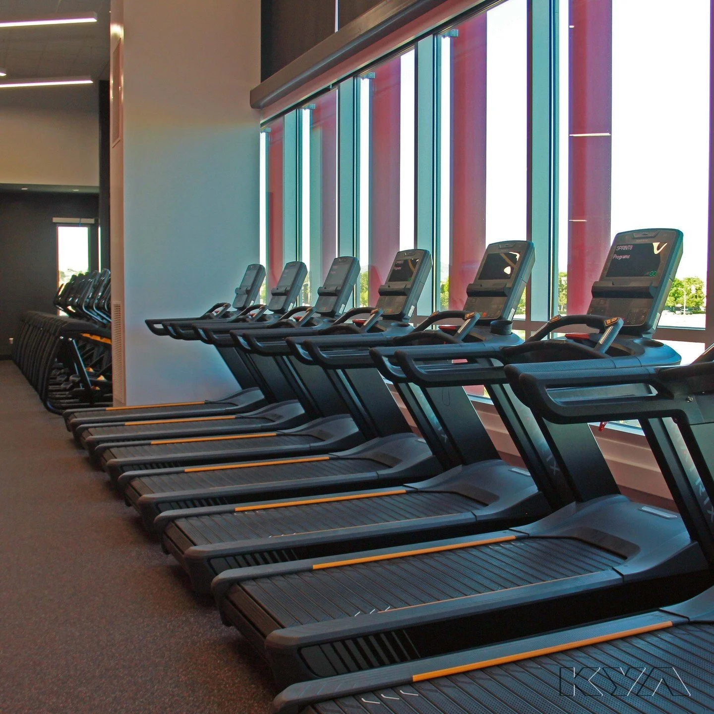 Don't let the shortened days and unpredictable winter weather get in your way of training or hitting new goals! Gyms like Mt. San Jacinto's weight room allow their students to keep working on their goals - no matter the time or weather! #weightroom #