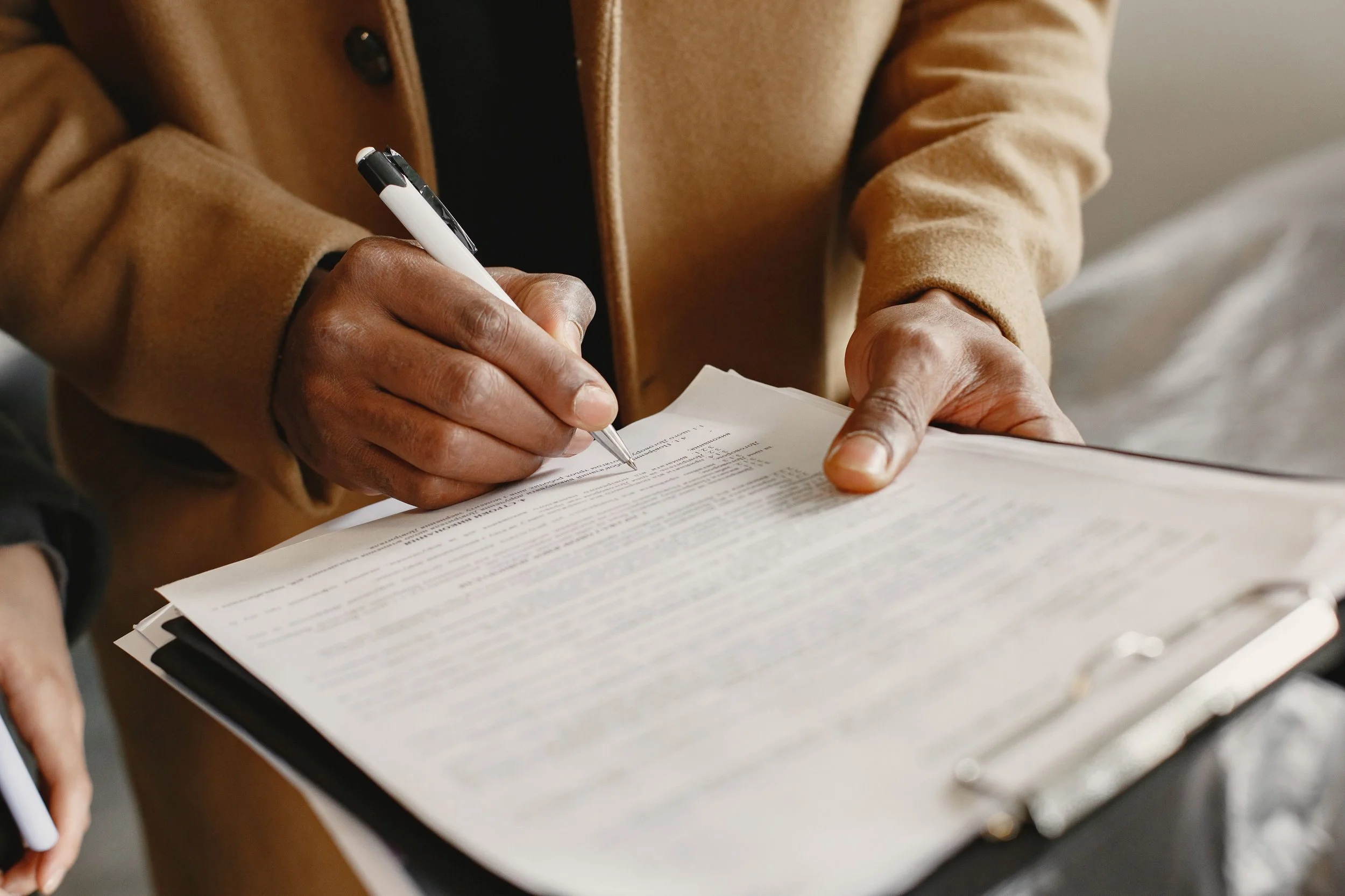 What Is Contract Administration in Construction? The Role of the Contract Administrator Explained
