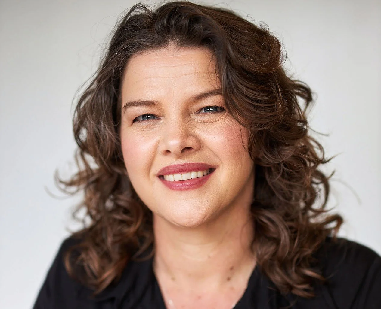 Sarah Rice Profile pic.jpg