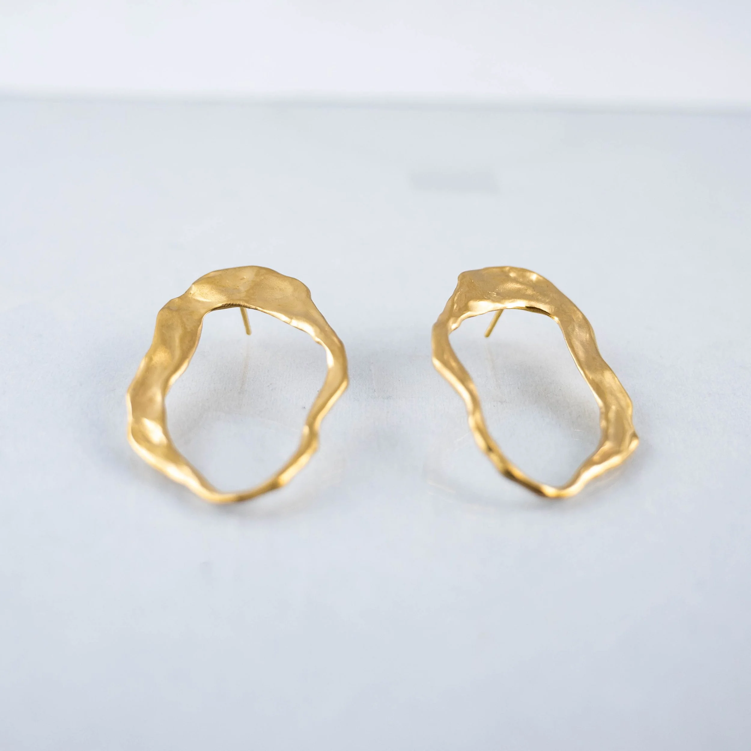 boucles d'oreilles Thalie bronze plaqué or Bresma.