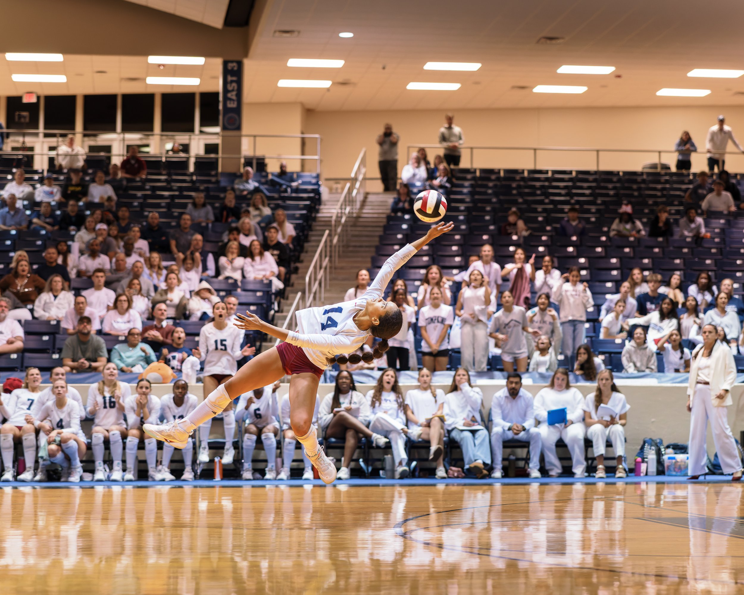 20251104_MPowell_OTHSvMemorial_109-DxO_DeepPRIME XD2s.jpg