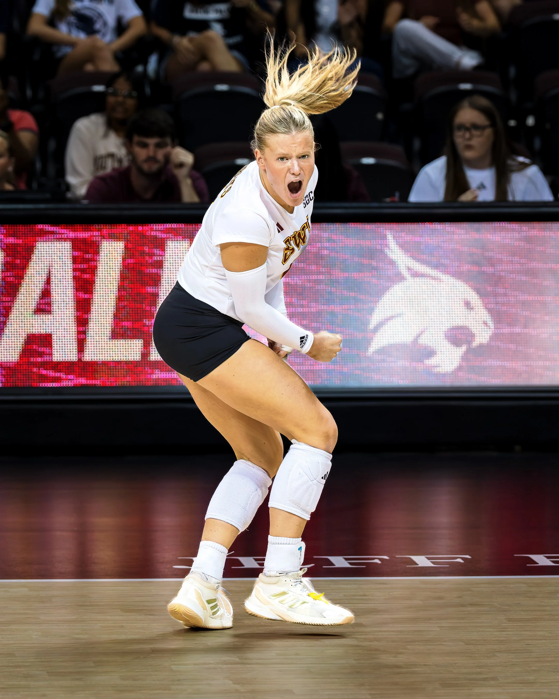 20251010_MPowell_TXSTvSALABAM_074-DxO_DeepPRIME XD2s_XD.jpg