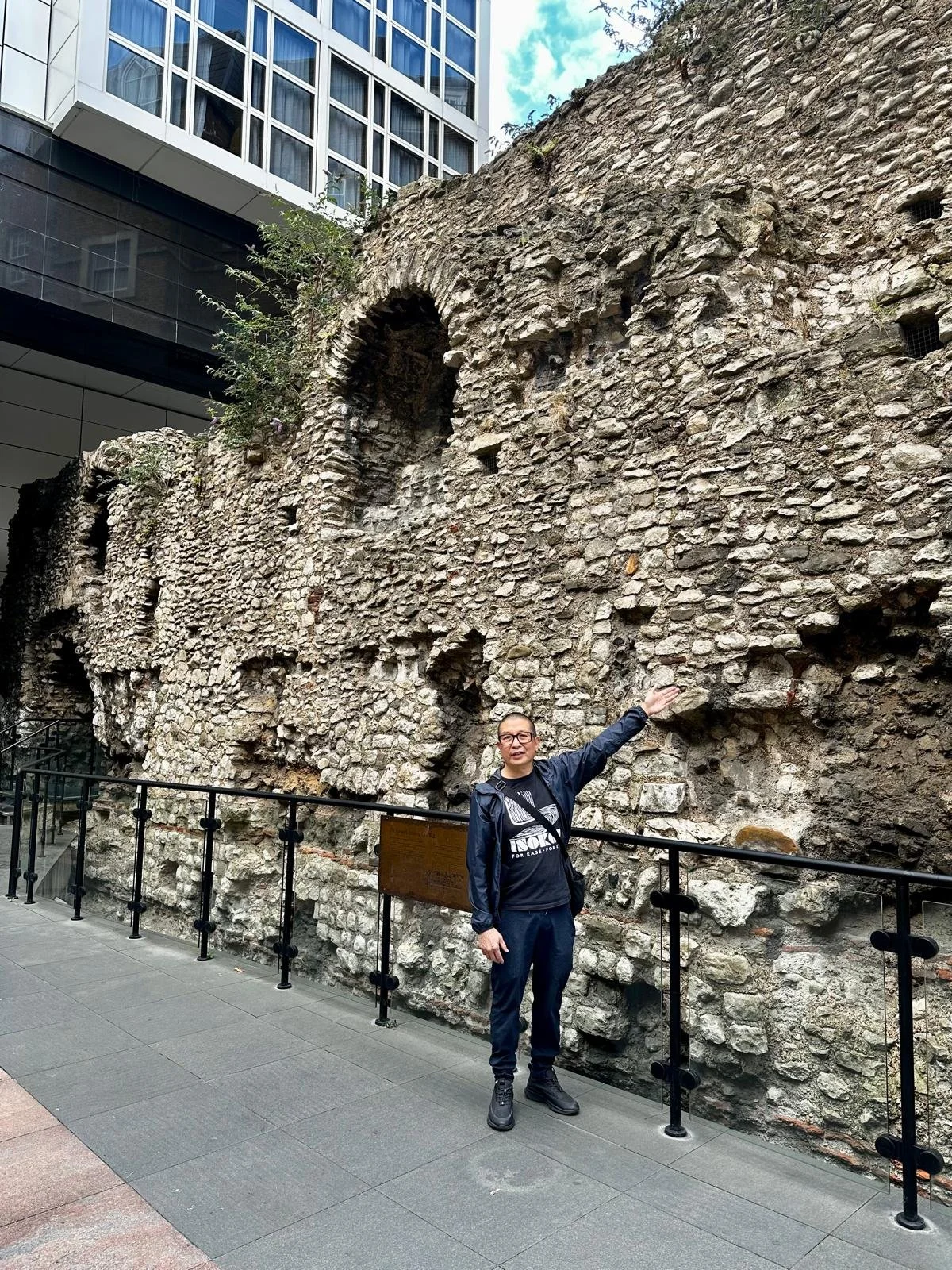 A section of the old London Wall, with the Roman wall at its base and the medieval wall above, by the Leonardo Royal Hotel London City.