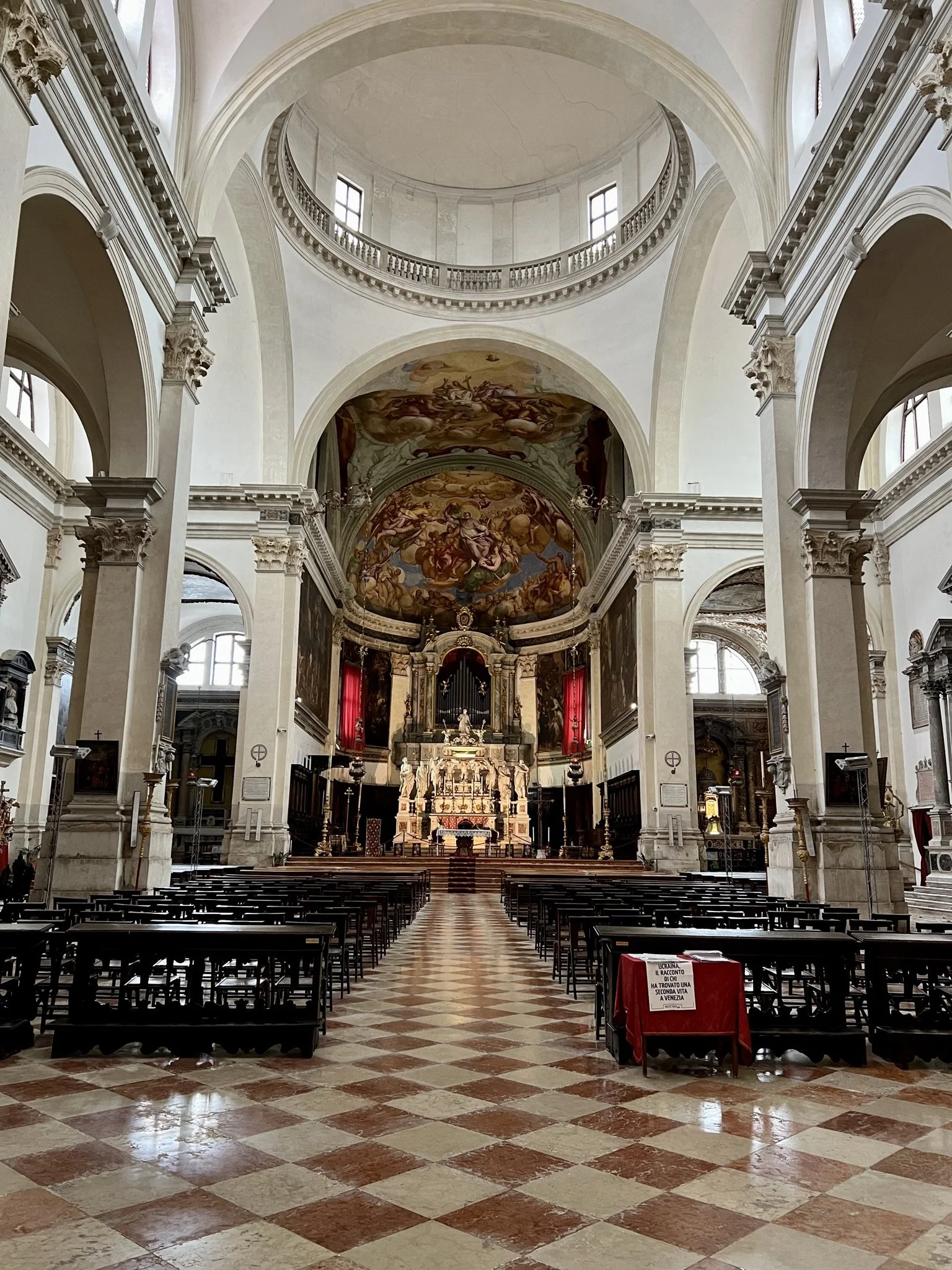 San Pietro Di Castello The Peregrinating Penguin City Of London Guide San Pietro Di Castello The Peregrinating Penguin City Of London Guide