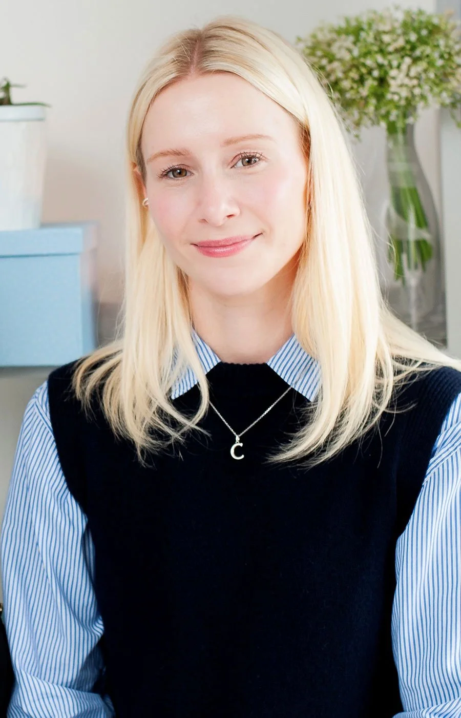 Charlotte Leach Headshot