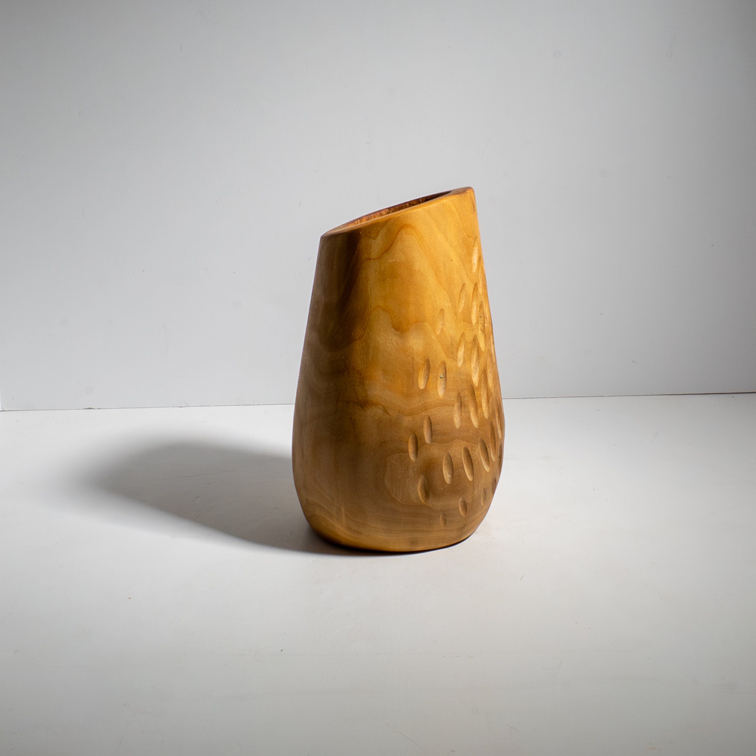 Apple vase - st vital - 9 inch (3).jpg