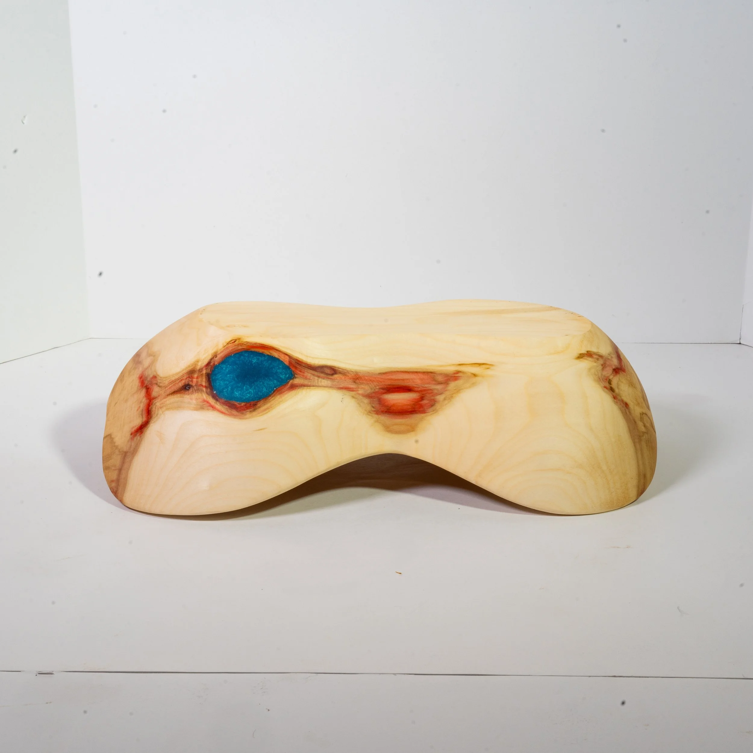 Maple resin bowl - st boniface - 14 inch (4).jpg