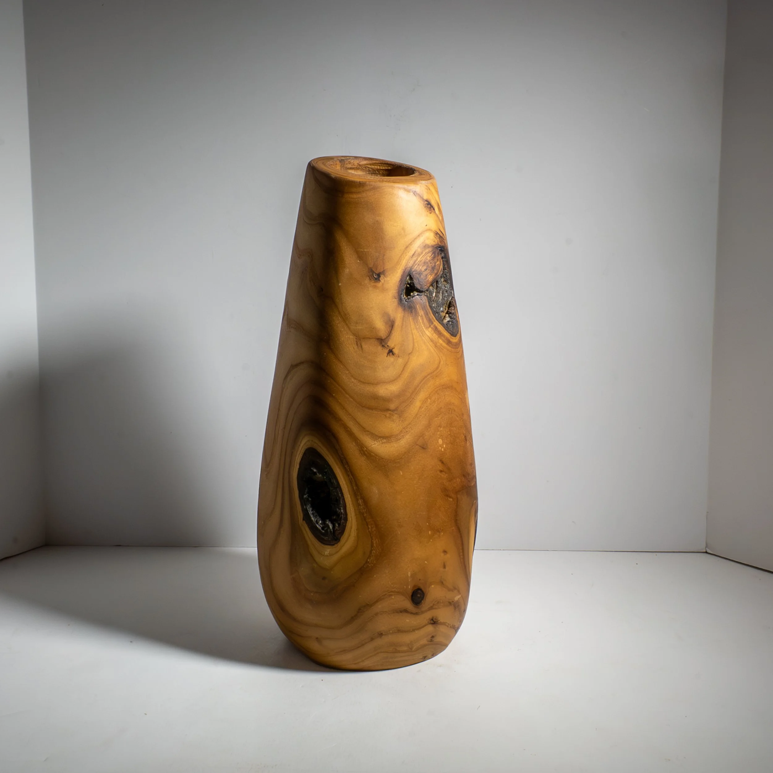 Russian Olive - North End - 15"