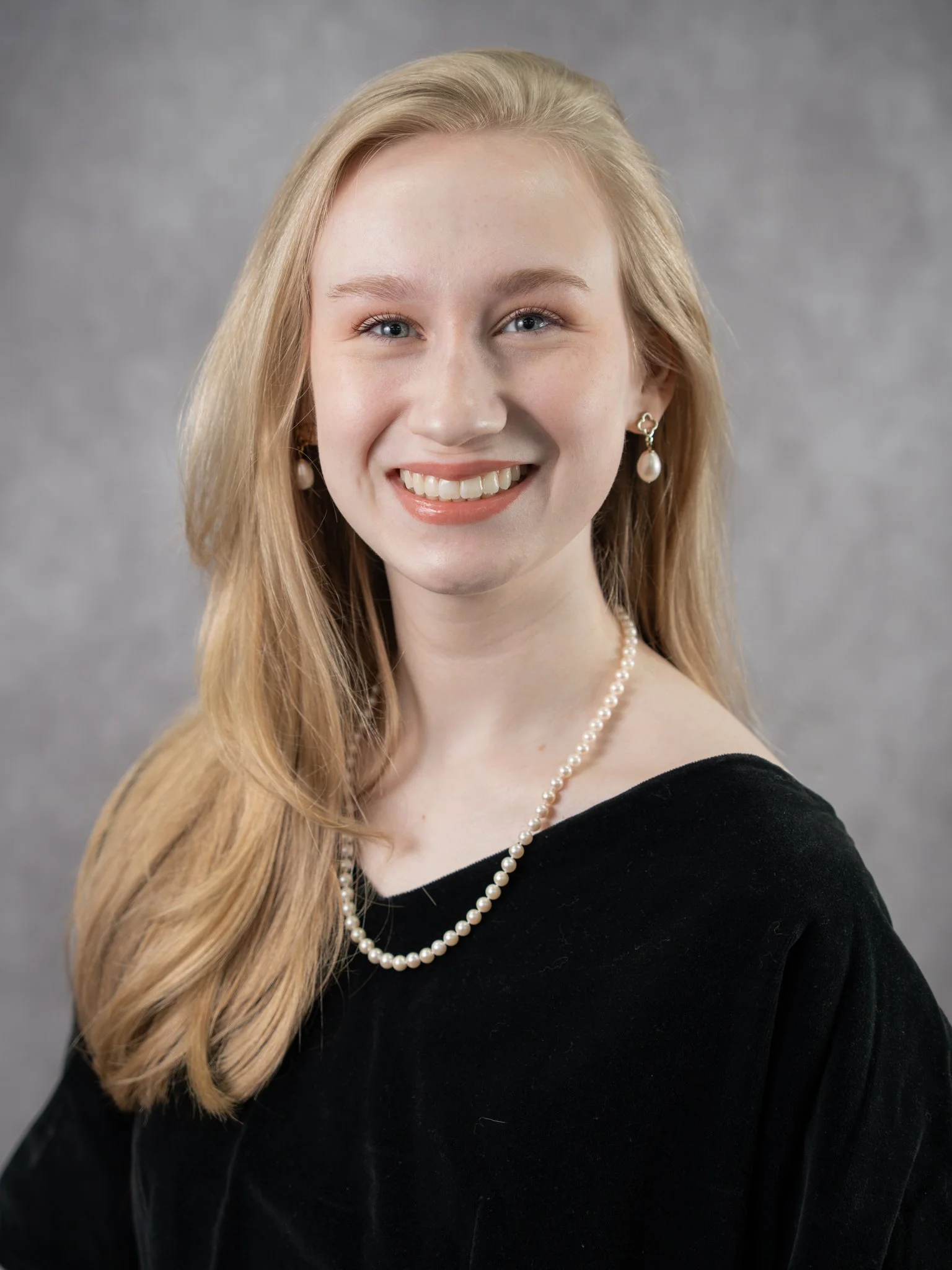 Studebaker, Grace (SENIOR).jpg