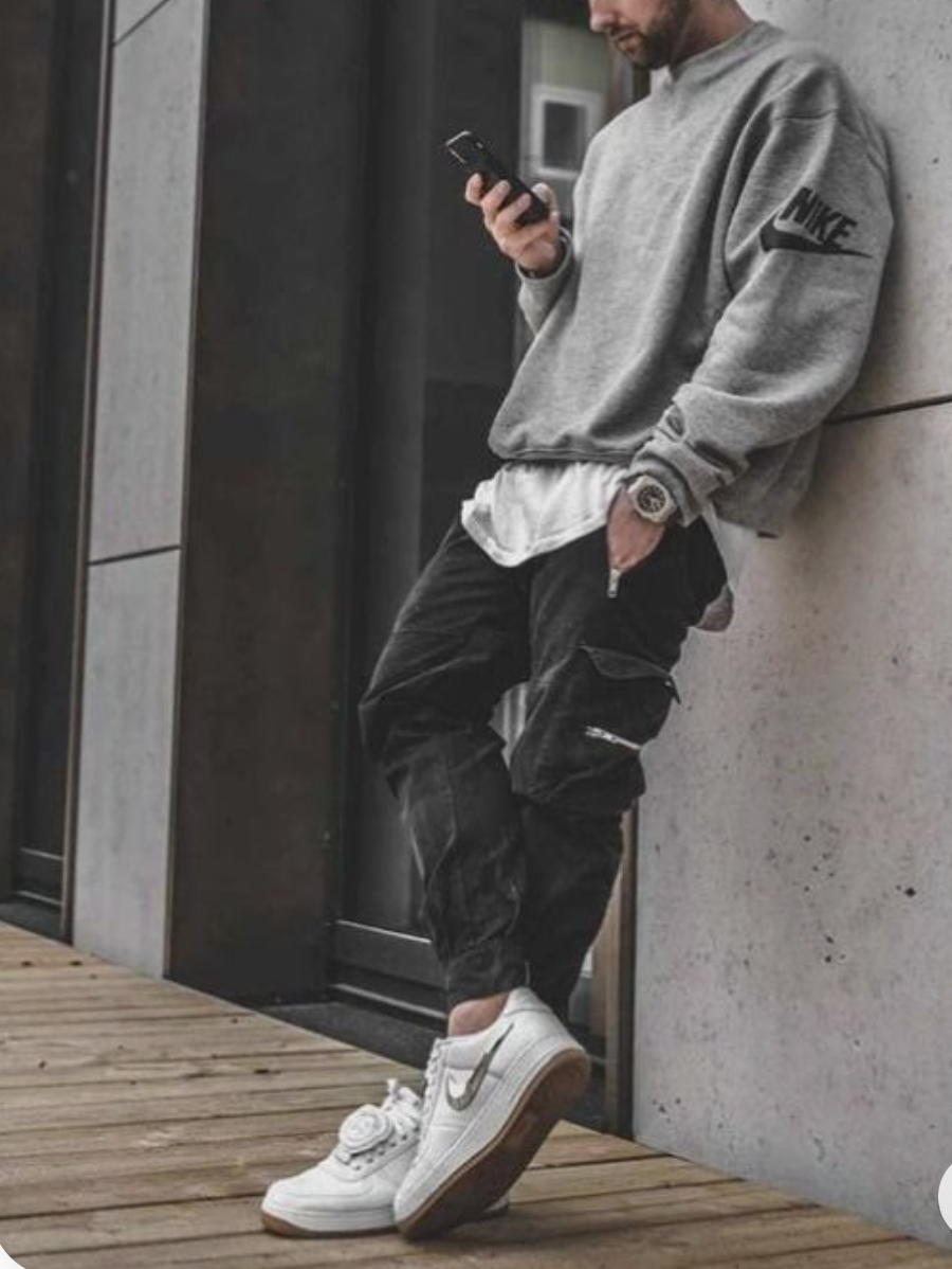 STYLE: SNEAKERS FOR HIM