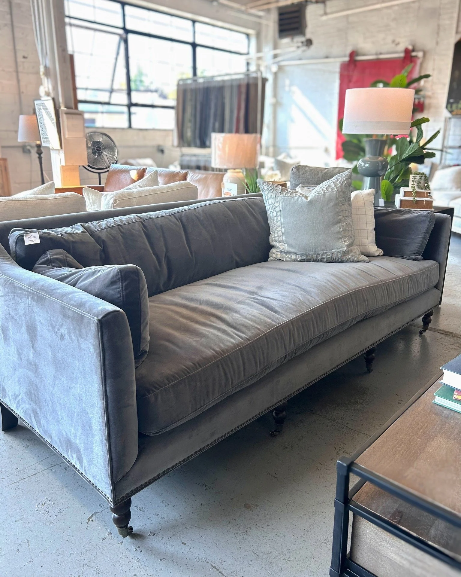 Design dilemmas! 
Which do you find hardest to pick: sofa, dining table, or bed? Vote below 👇