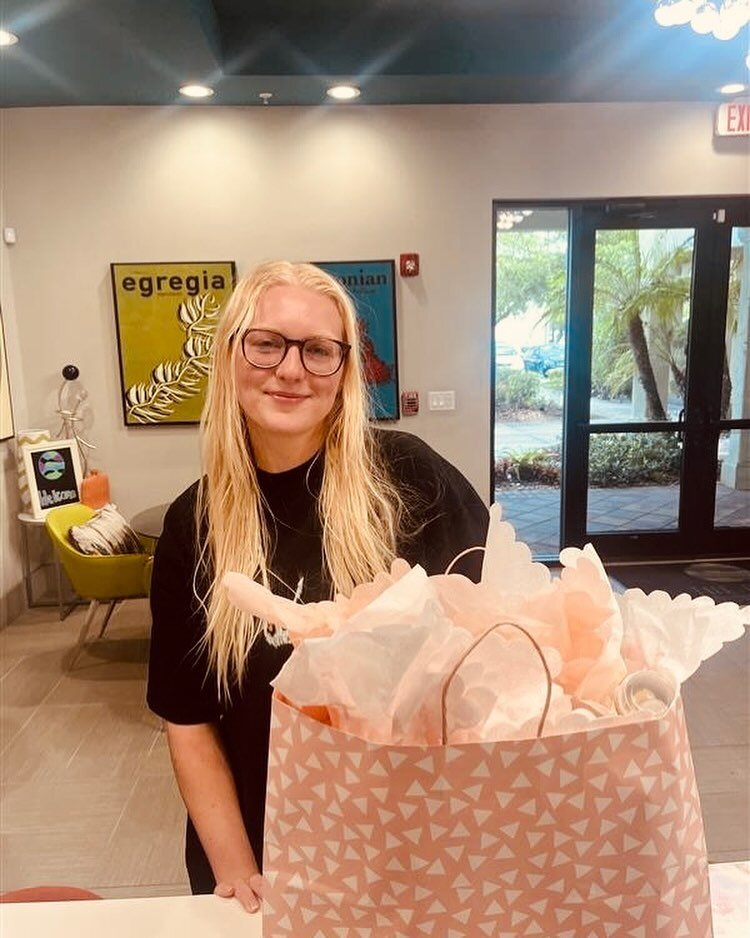 We wanted to wish one of our residents, Sara, a very happy 21st birthday!🥳🎉

Do you have any special events coming up or cool things happening in your life? DM us for a chance to be featured! 🤗
&bull;
&bull;
&bull;
#21 #21stbday #happybirthday #fe