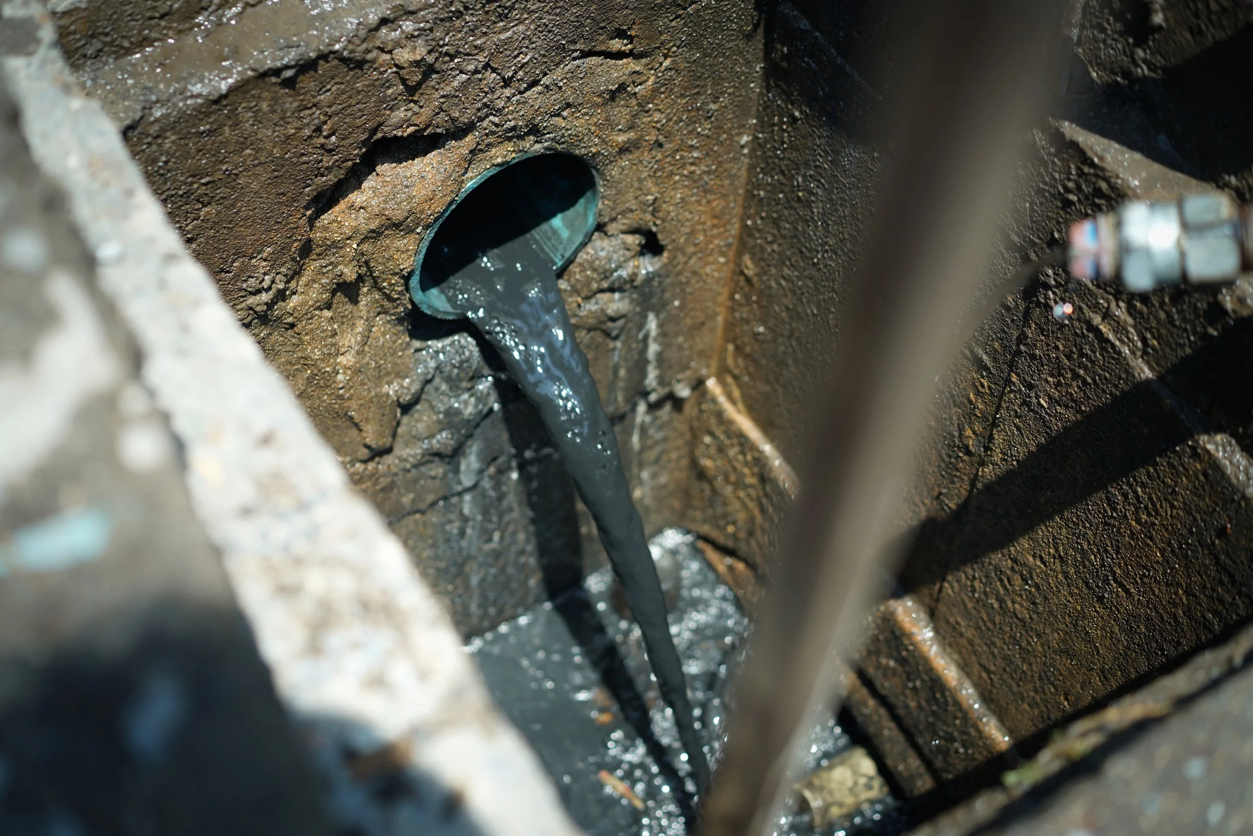main-line-backing-up-toilet-backing-up-drain-backup
