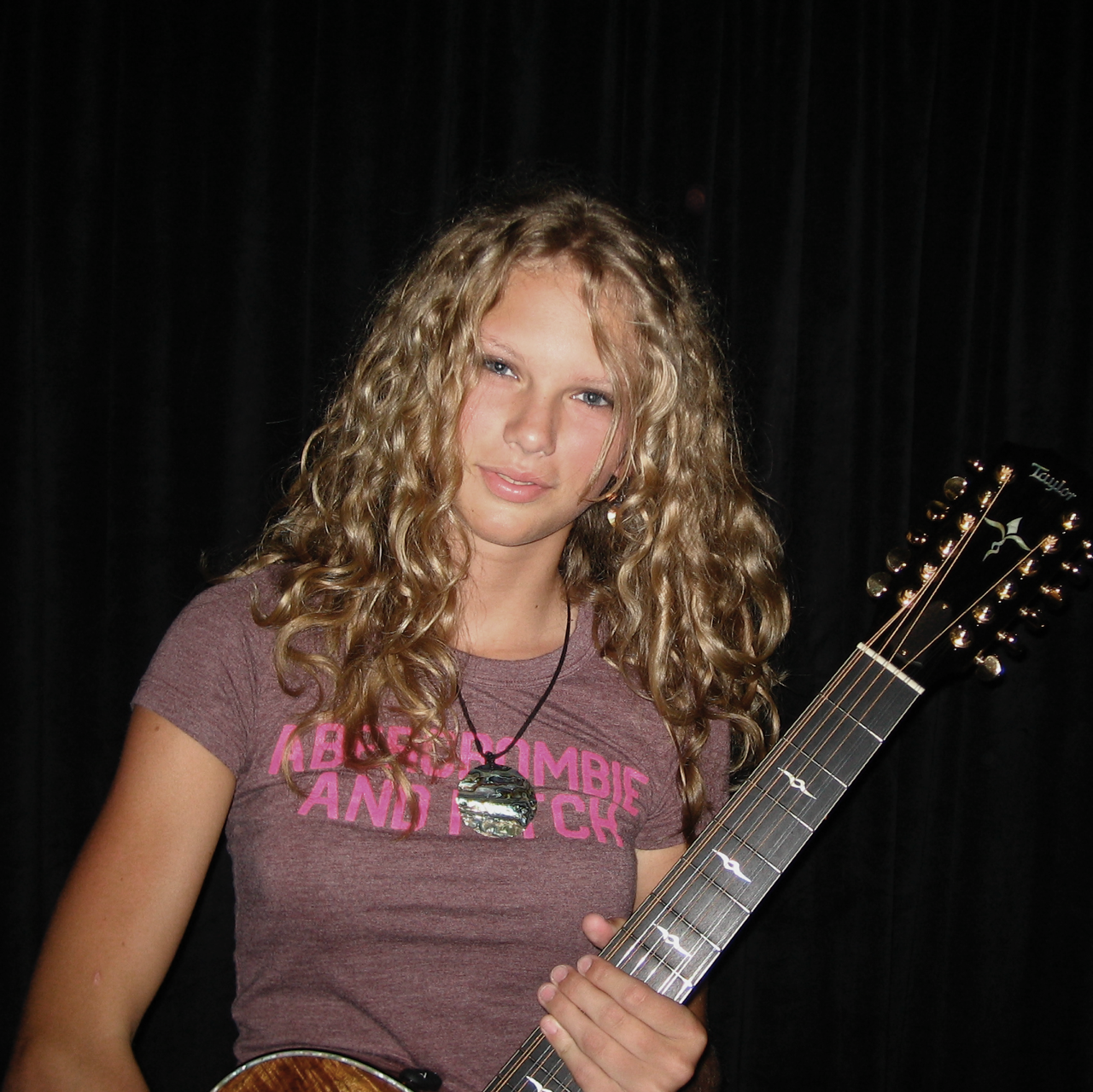 taylor_swift_IMG_0090_square.PNG