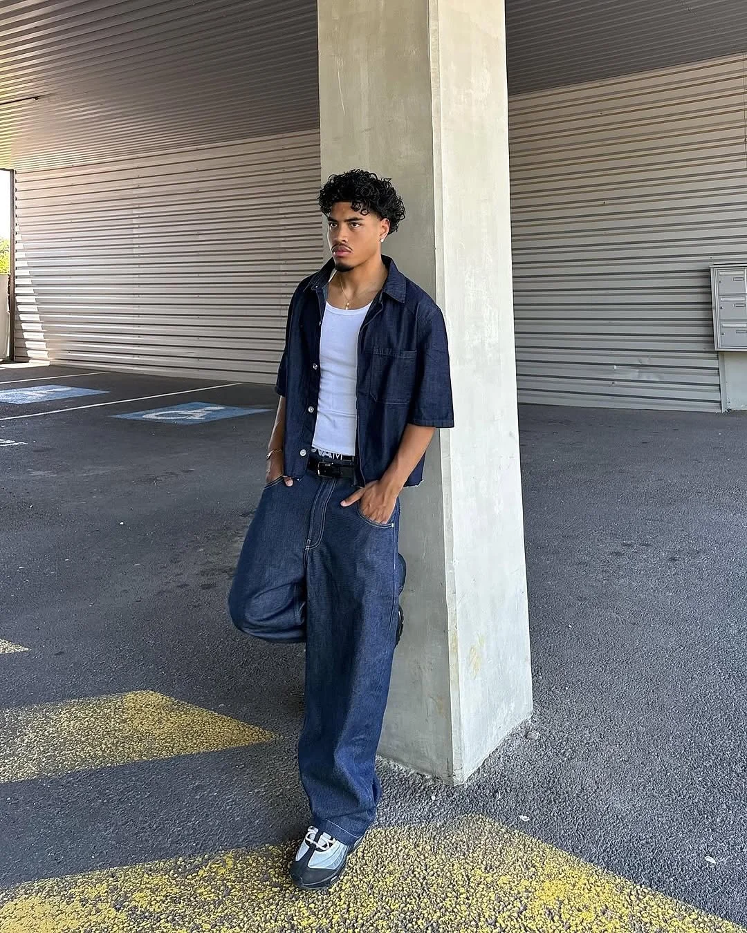 @4deen_r for @bershka 👔