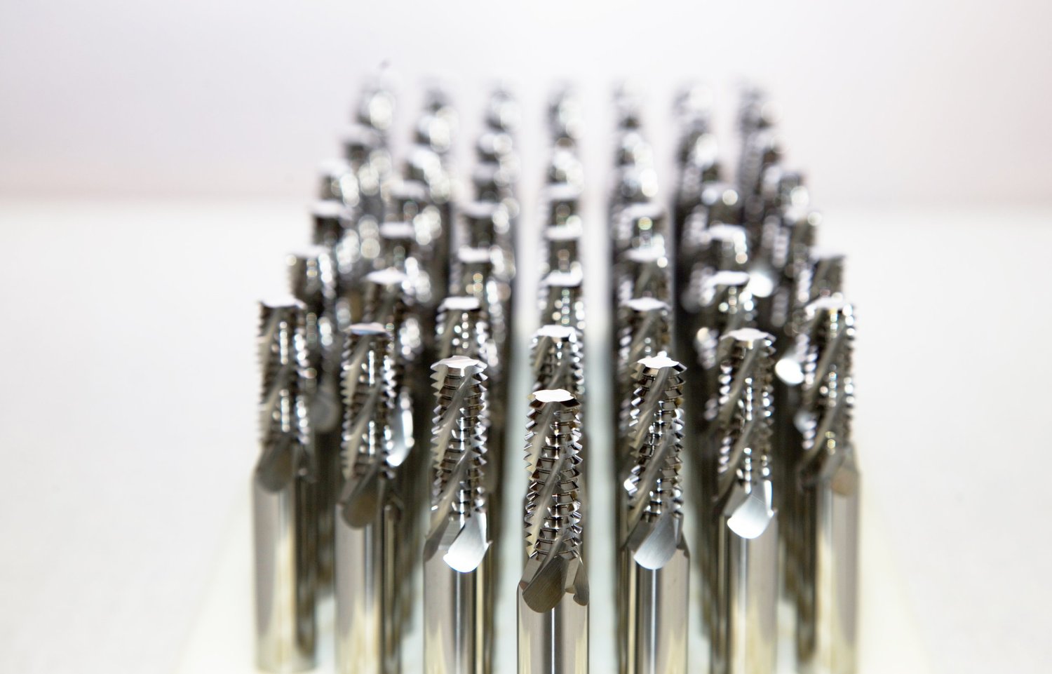 Premium Thread Mills for Internal & External Threads — Scientific ...