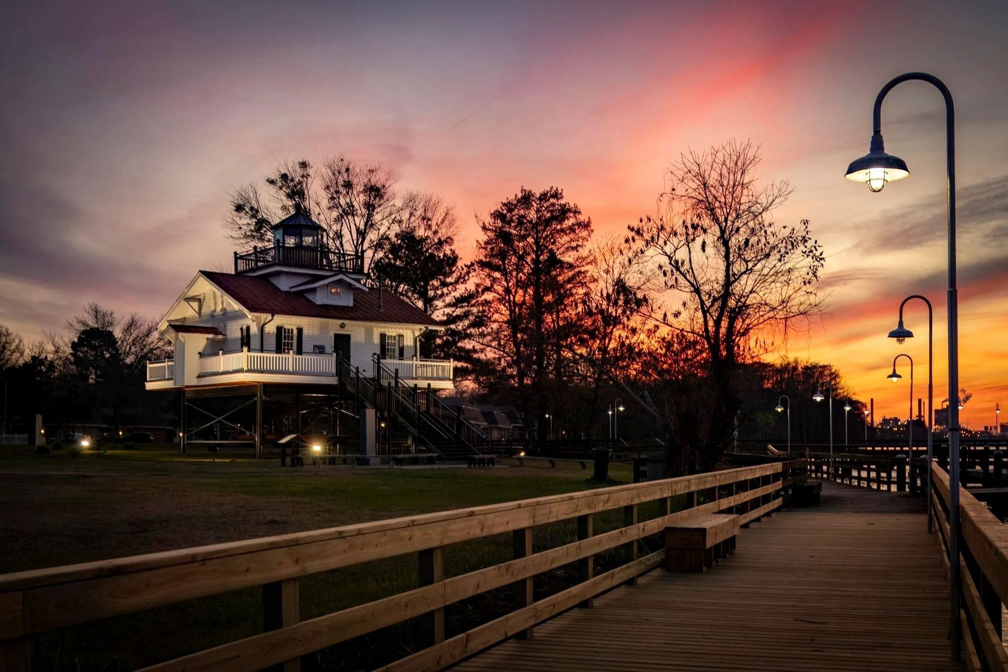 Roanoke River Lighthouse (photo by Kristy Modlin)